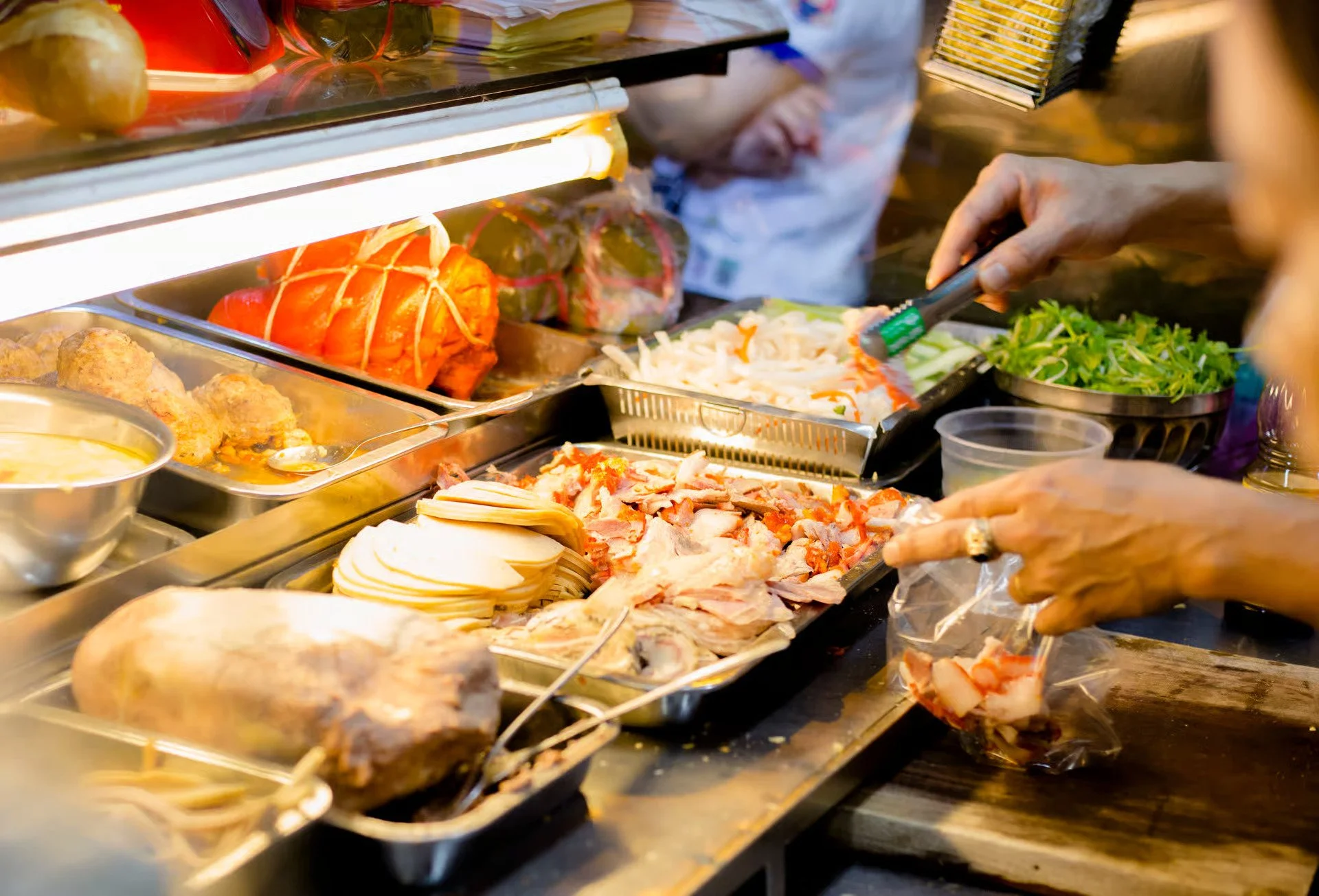 food tours in Ho Chi Minh City: Private Street Food Evening Walking Tour