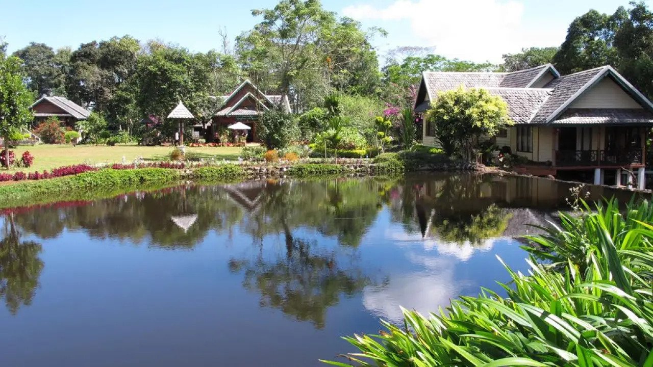 Laos Pakse Bolaven Plateau Cafe Farm Sinouk coffee Resort