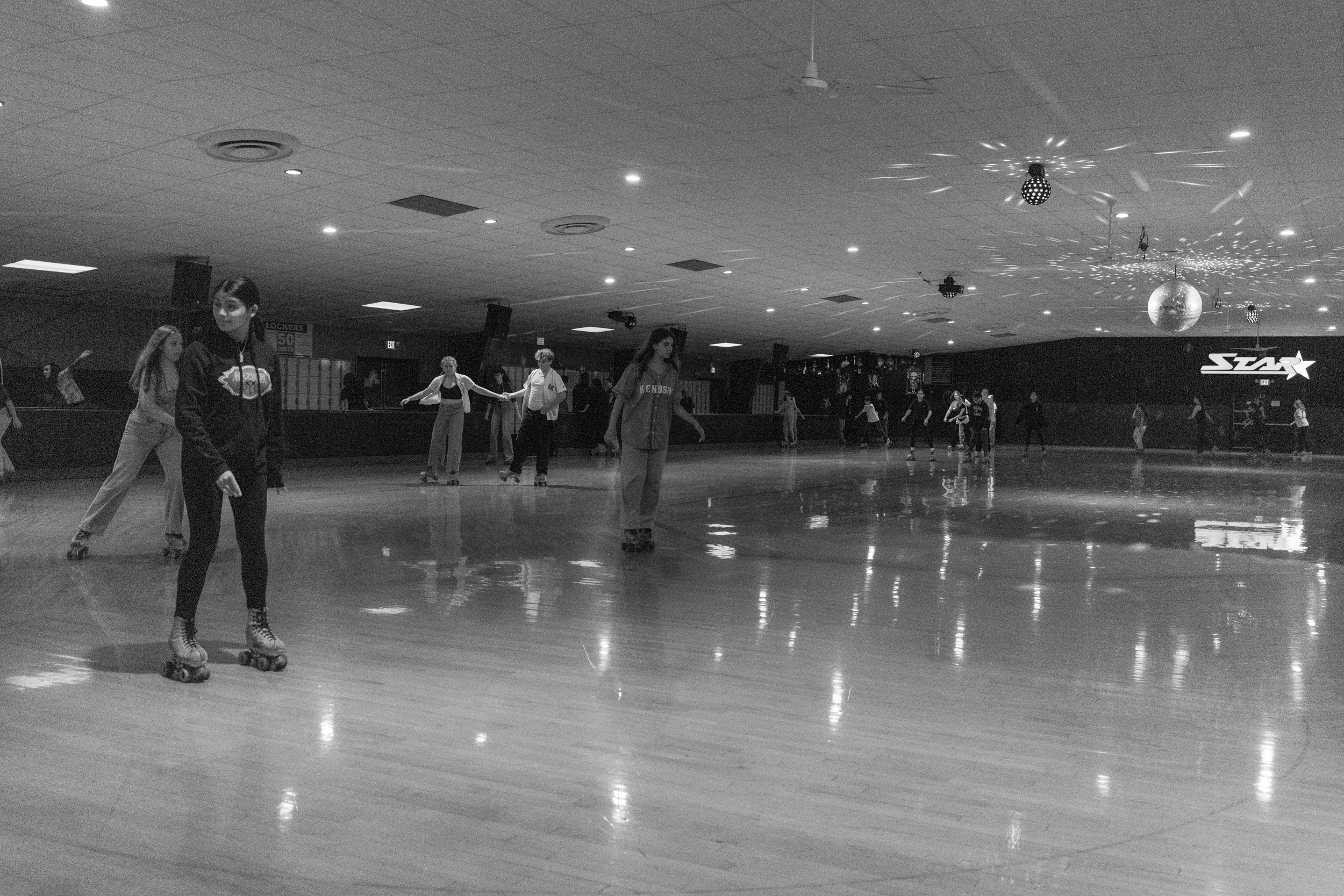 harand_camp-2025-session_two-roller_skating-12.png