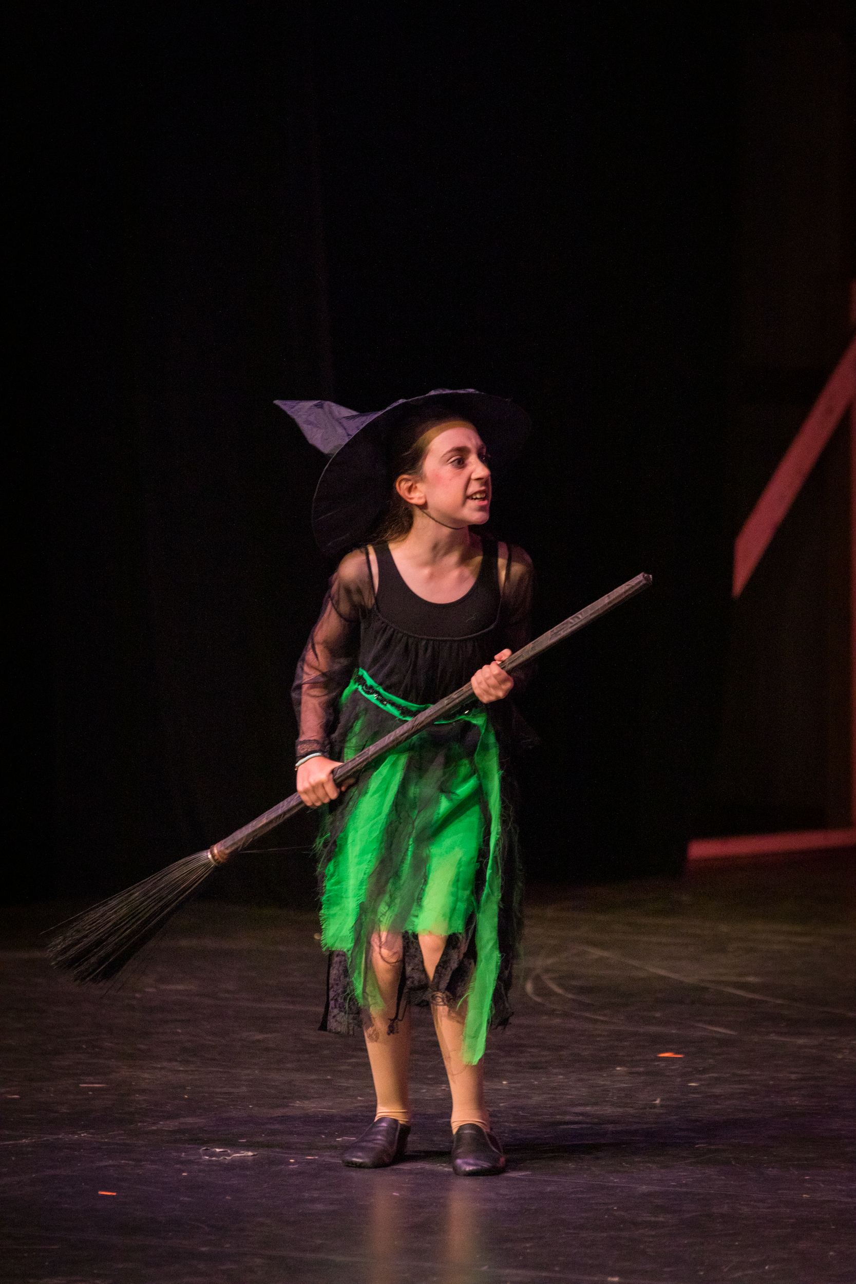 harand_camp-2025-festival_of_shows-wizard_of_oz-31.png