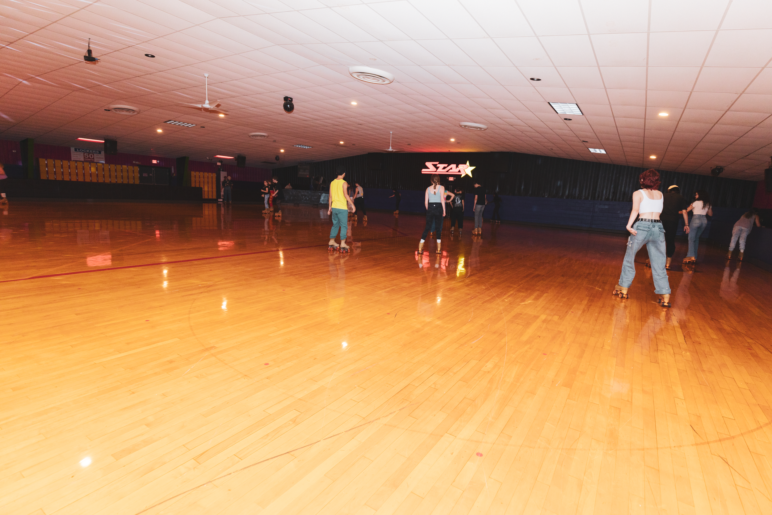 s2w2-roller_skating-20230720-9.png