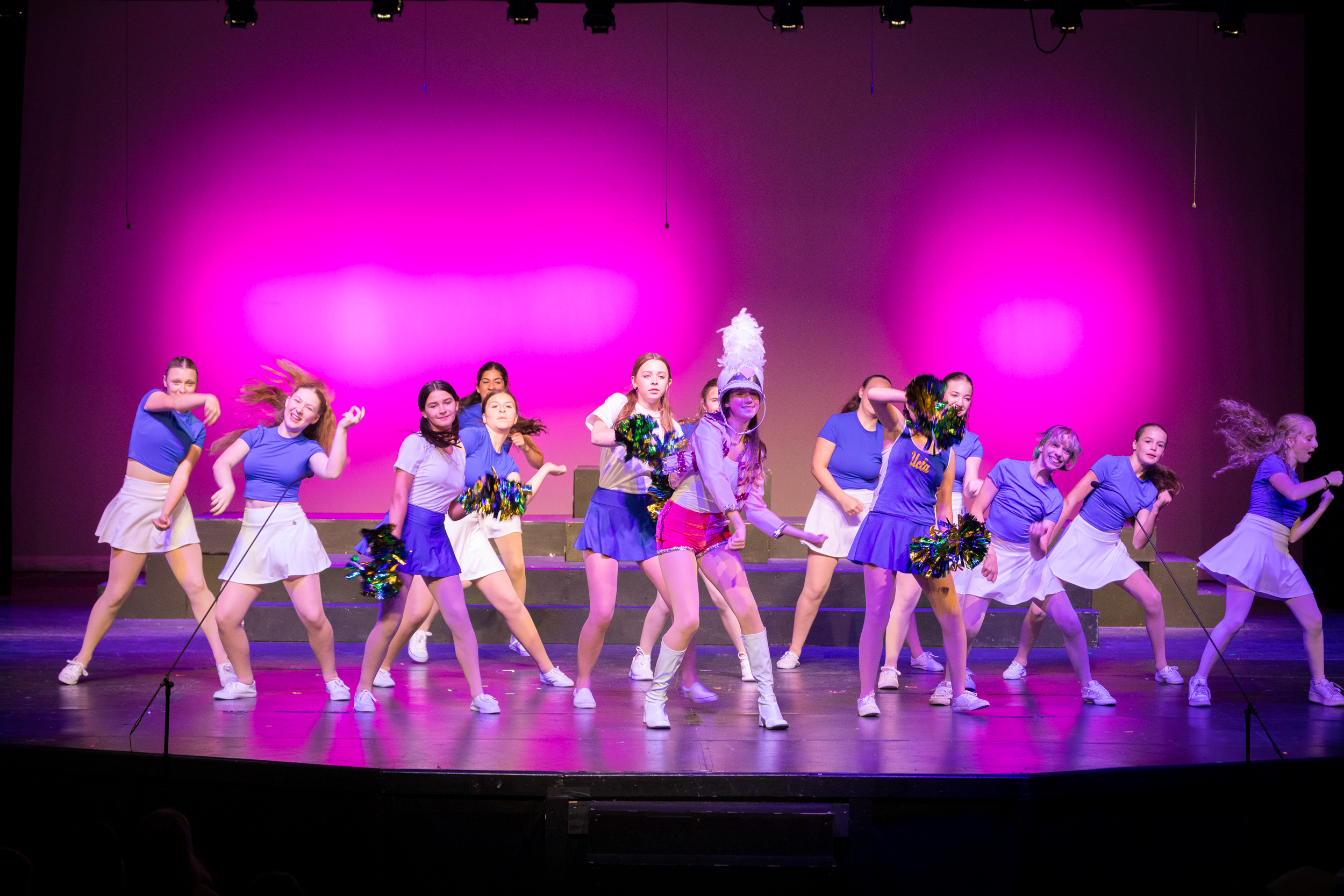 harand_camp-2025-festival_of_shows-legally_blonde-19.png