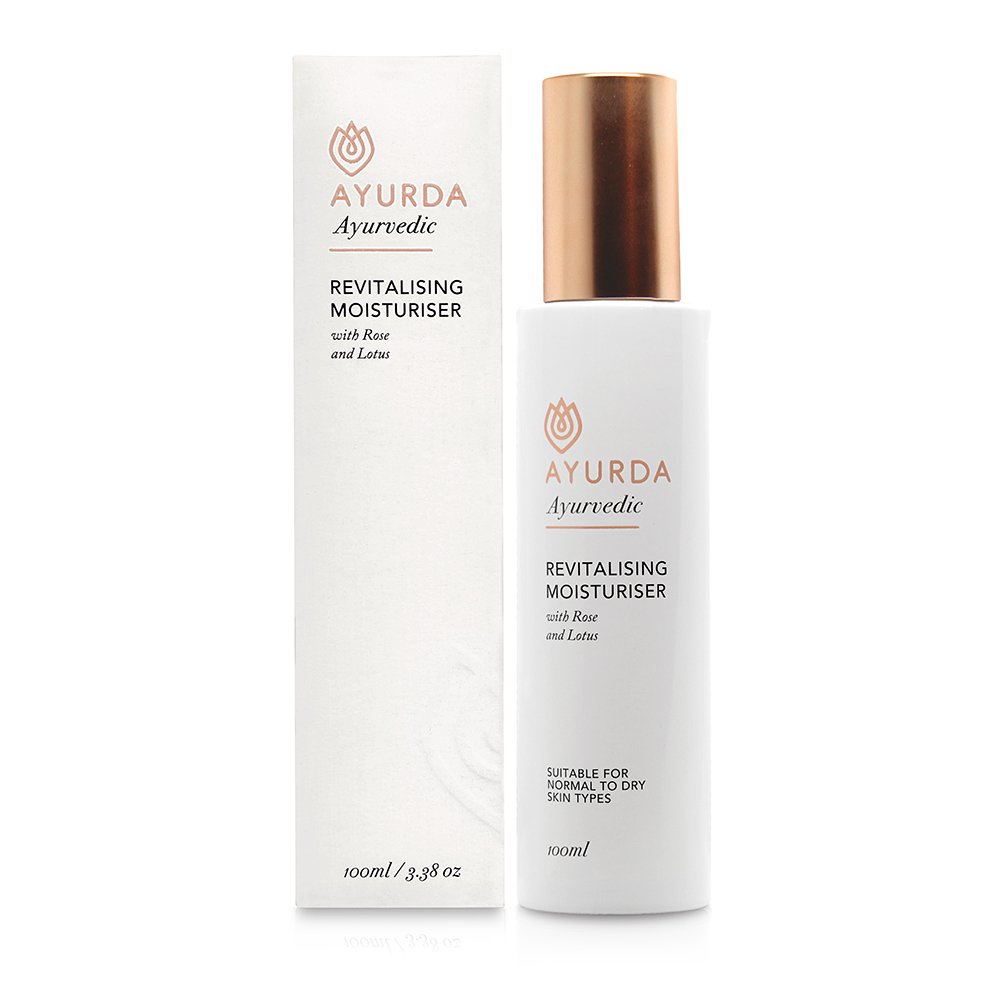 RevitalisingMoisturiser_withBox_1_1000px_square.jpeg