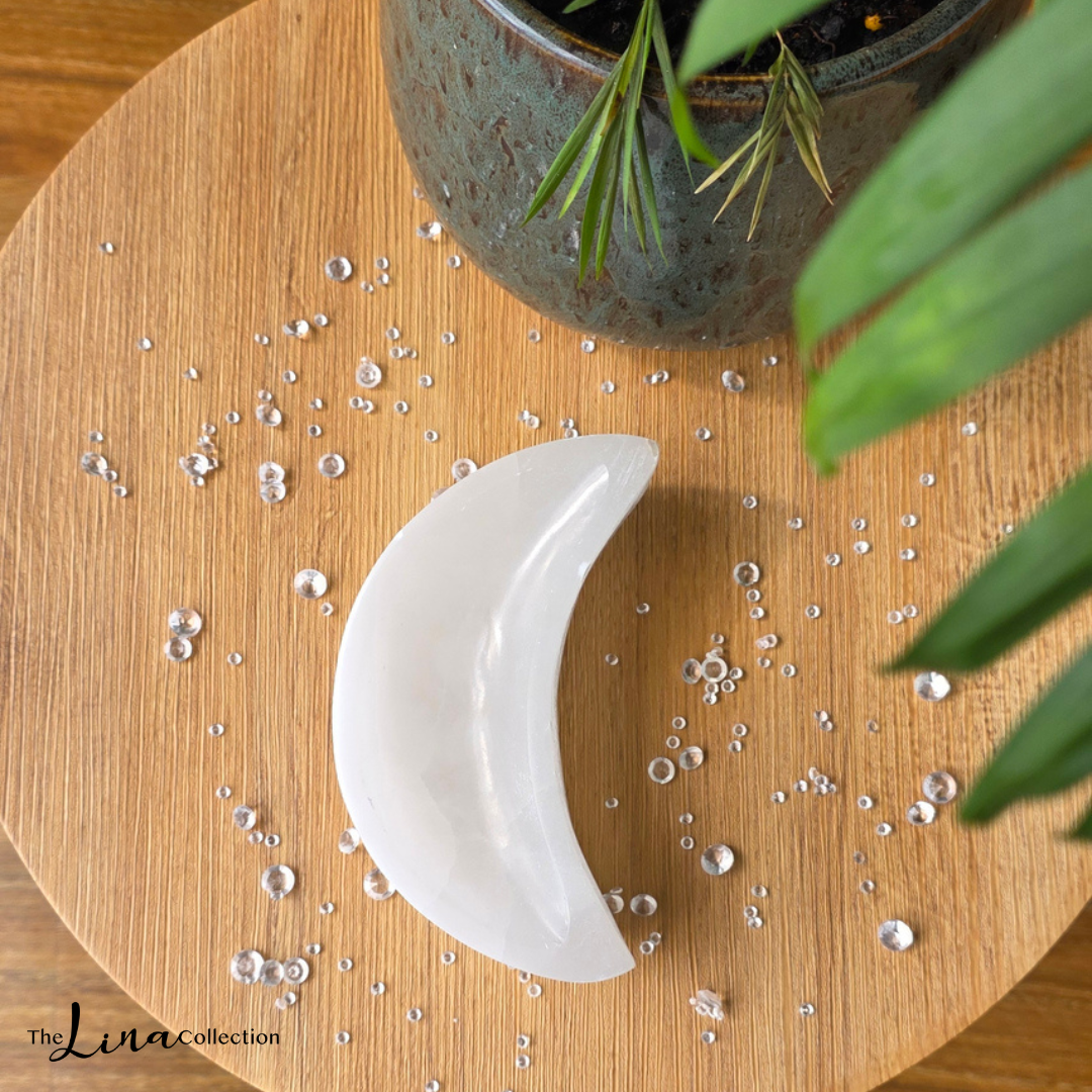Selenite Moon 26 (1).png