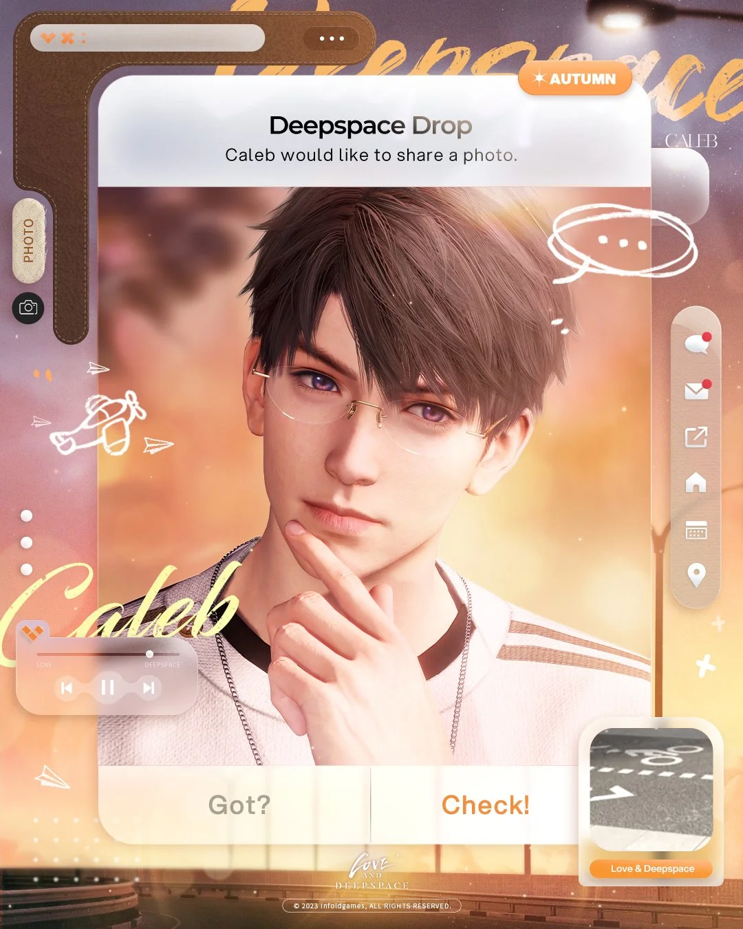 Your phone buzzes—he's just sent you a photo! Tap ✔Accept right away.