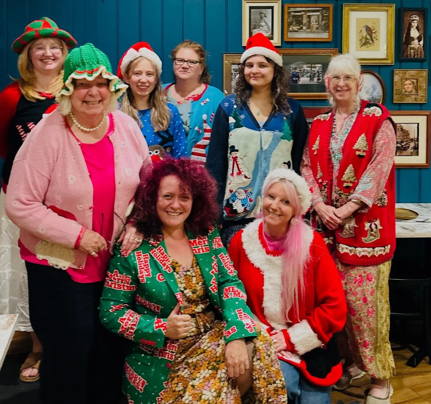 The Wardrobe is now closed for the Christmas holidays. We re-open on Monday 29th December at 10am. From all of the Wardrobe team we wish everyone a safe and joyous Christmas Holiday break 🎄🩷🩷🩷
