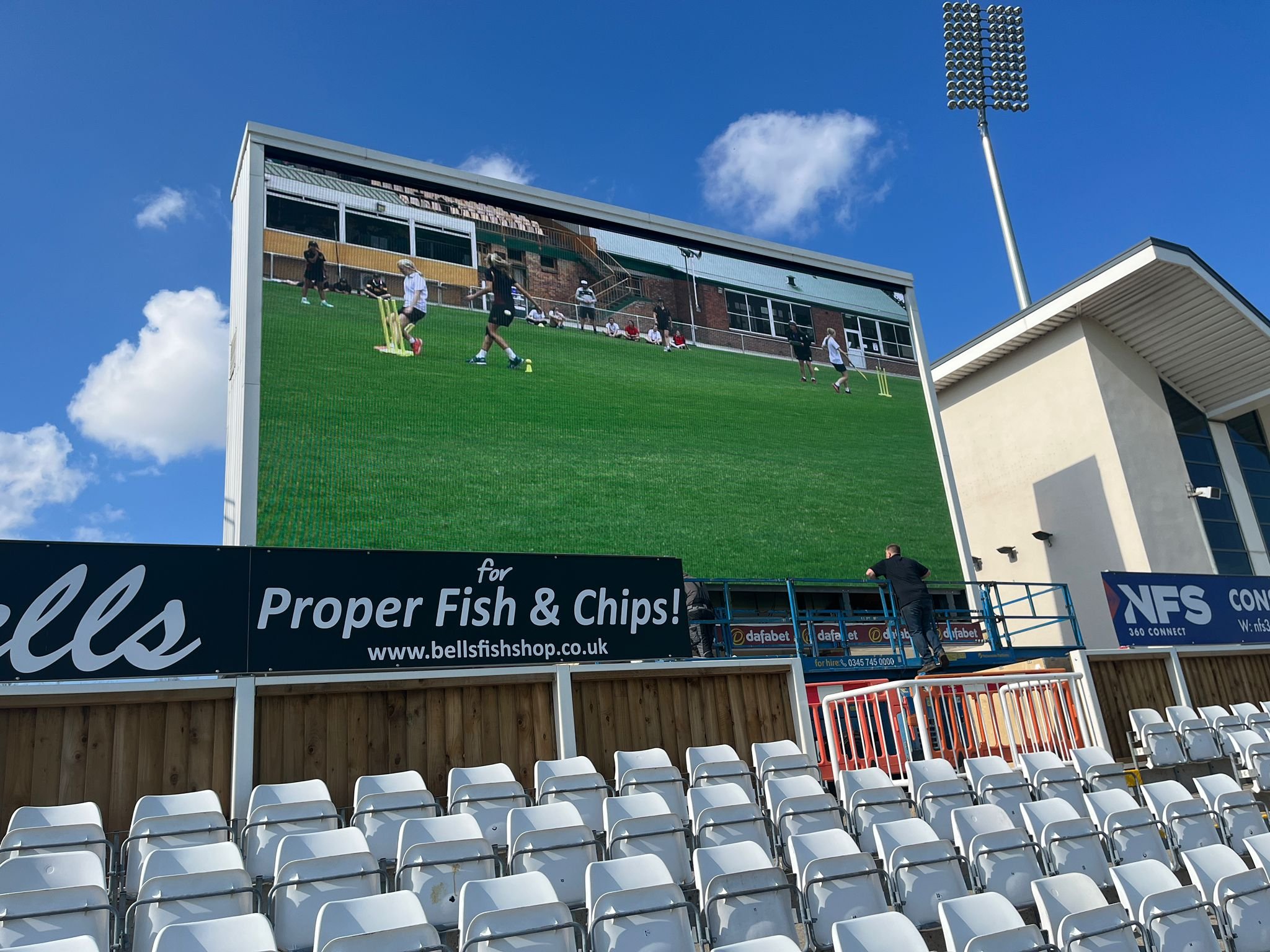 durham-county-cricket-ground-big-screen-1.JPG