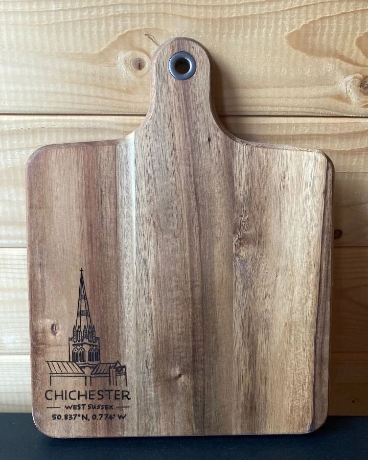 Chichester Chopping Boards
Getting stock ready to display and sell and @refilled_chichester during September

#pyrography #pyrographyartist #pyro #pyrographyart #art #creation #creative #drawings #draw #instagram #smallbusiness #chichester #church #w