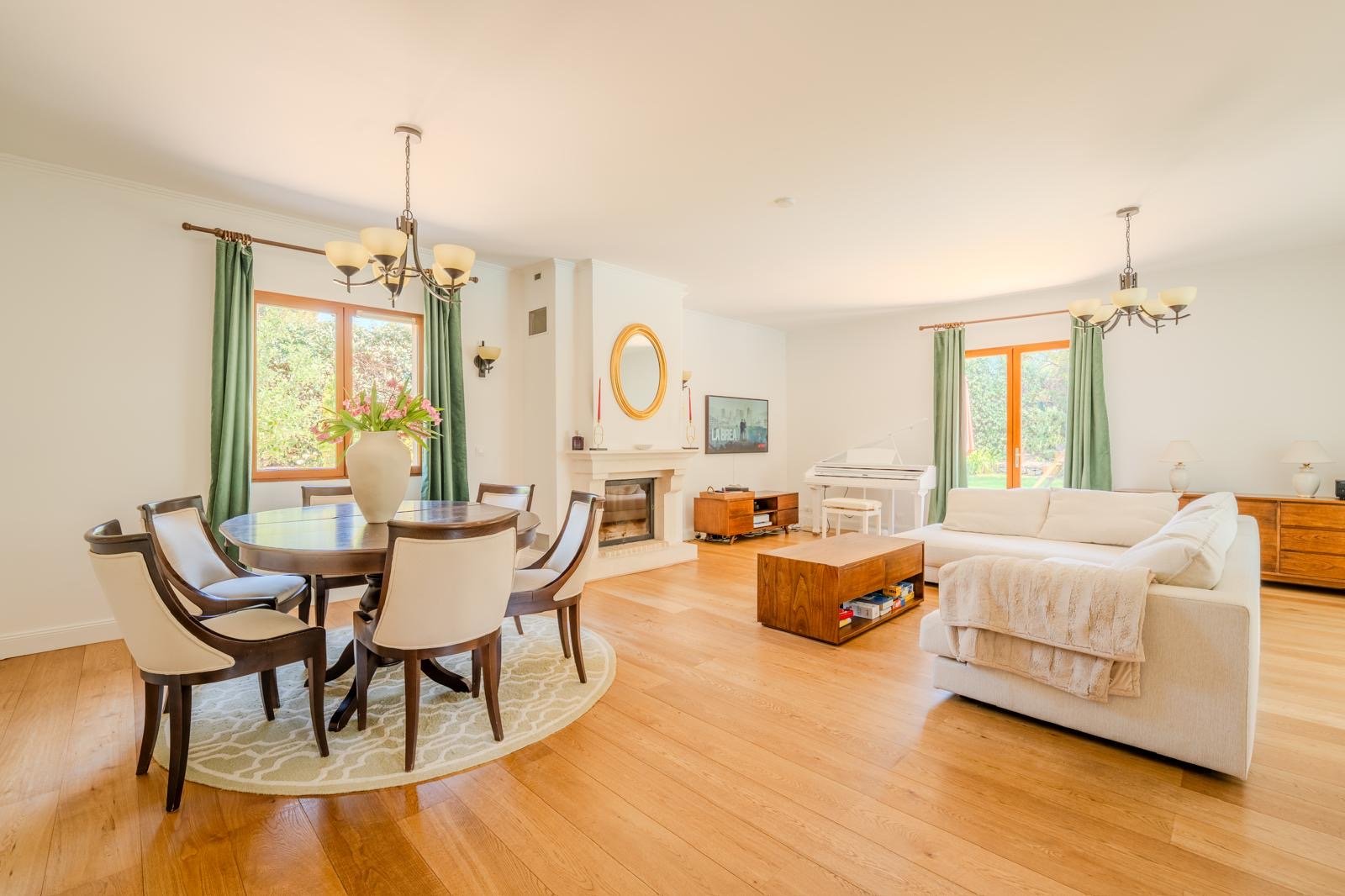 Charming Family Home in a Private Estate - French Riviera