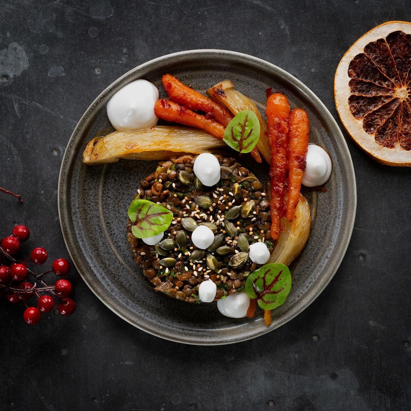 Our new Christmas menu has arrived! 🎅

Choose from a variety of Xmas dishes: start with our Harissa Baked Carrot, indulge in our Turkey Feast, and end with our mouth watering Chocolate &amp; Salted Caramel Tart.

Take a look at our new menu and secu