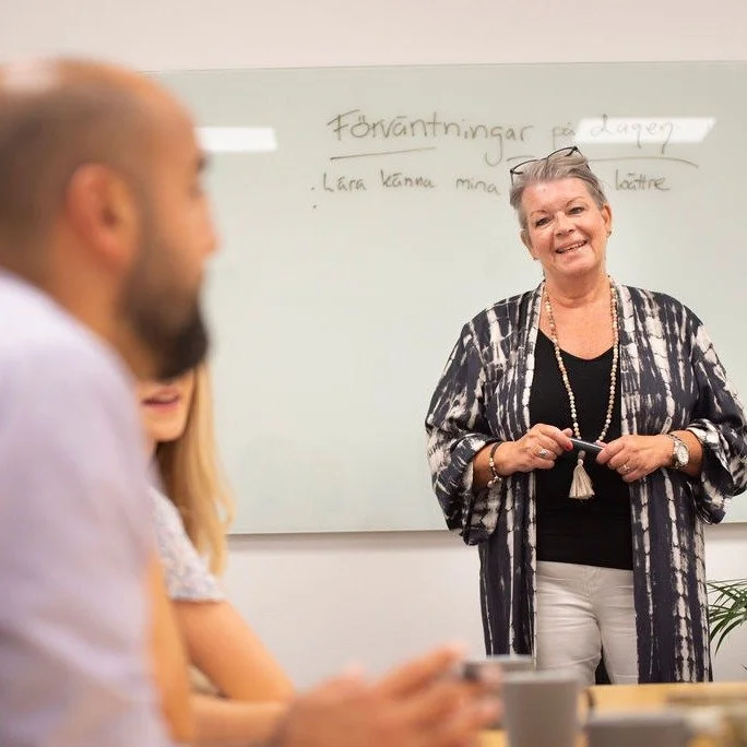 I h&ouml;st samarbetar jag med @medborgarskolan och kommer ha tv&aring; olika f&ouml;rel&auml;sningar med workshop - ska bli s&aring; kul och intressant!
Den 27 september &auml;r det dags f&ouml;r 
"Utmattning och l&aring;ngvarig stress - f&ouml