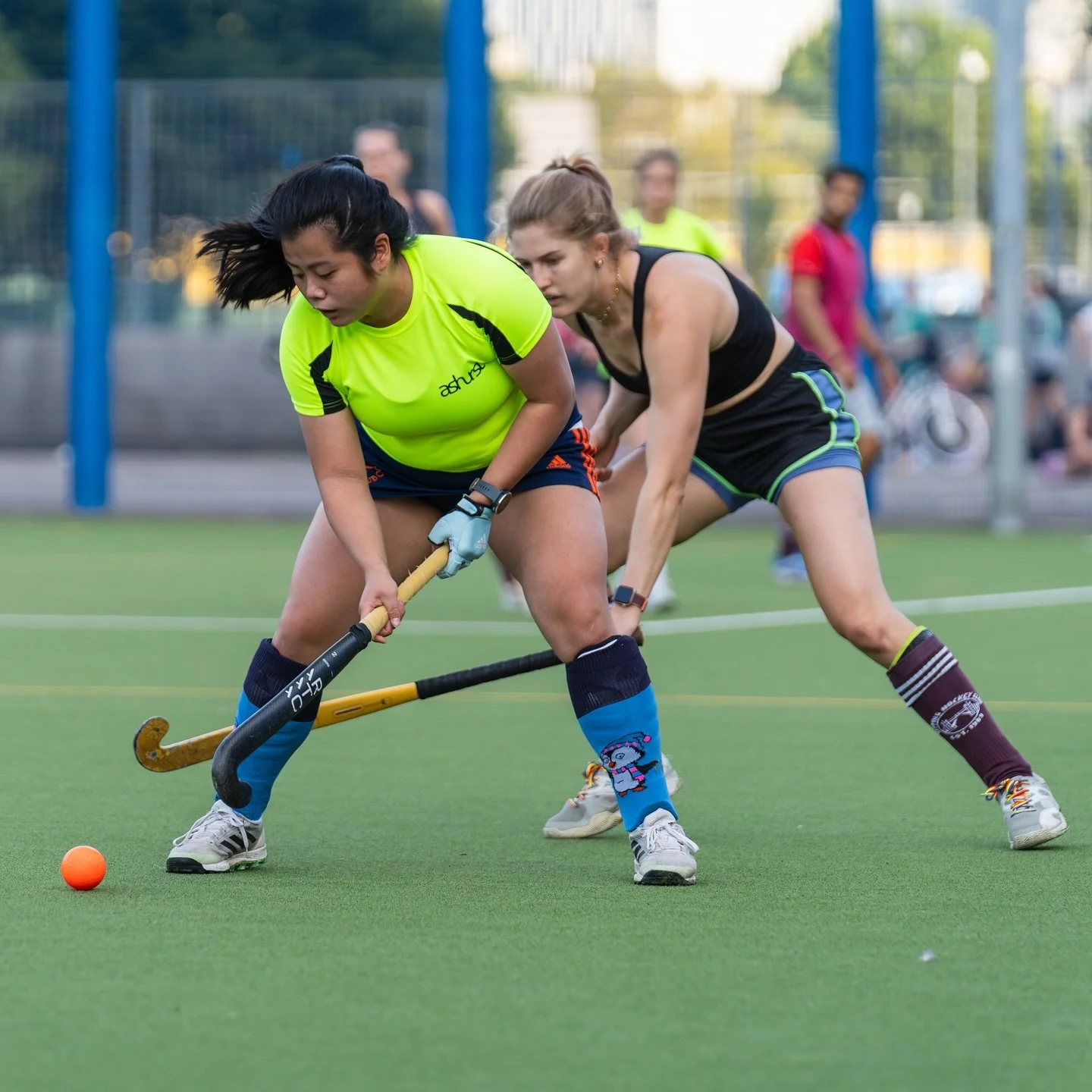 Snaps from Tuesdays clash between @ashurst_official and @wappinghc Highwaymen! π
πΈ Photography by @emiel_occidental 
#fieldhockey #hockey #citywharfhockey #londonhockey #londonhockeyleague #englandhockey #gbhockey #mixedhockey #corporateleague #c