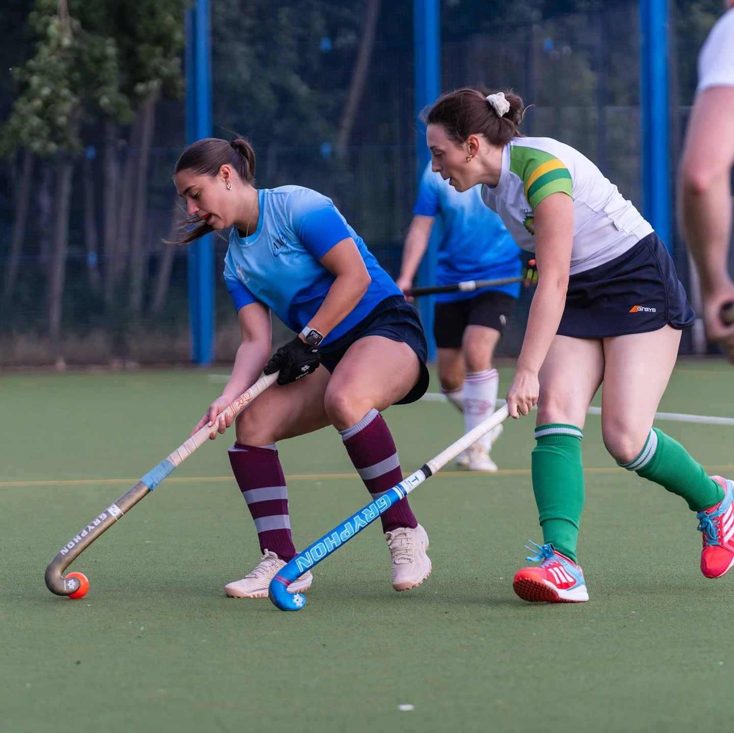 Pics from the clash between Axis vs @bp_plc earlier this week π
πΈ Photography by @emiel_occidental
#fieldhockey #hockey #citywharfhockey #londonhockey #londonhockeyleague #englandhockey #gbhockey #mixedhockey #corporateleague #corporate #londonsp