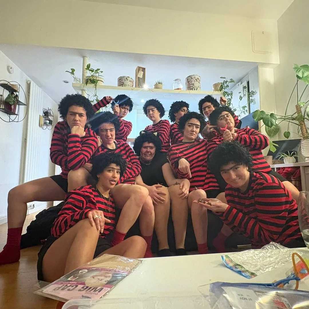 Halloween Social 📷🎃🦇🎉

@wappingw4 secured best dressed thanks to their Dennis the Menace costumes 🔥

Not pictured was 3 of the men's teams going as Traitors with the wrong cloaks 🤦&zwj;♂️

#wapping #wappinghc #englandhockey #instahockey #hockey