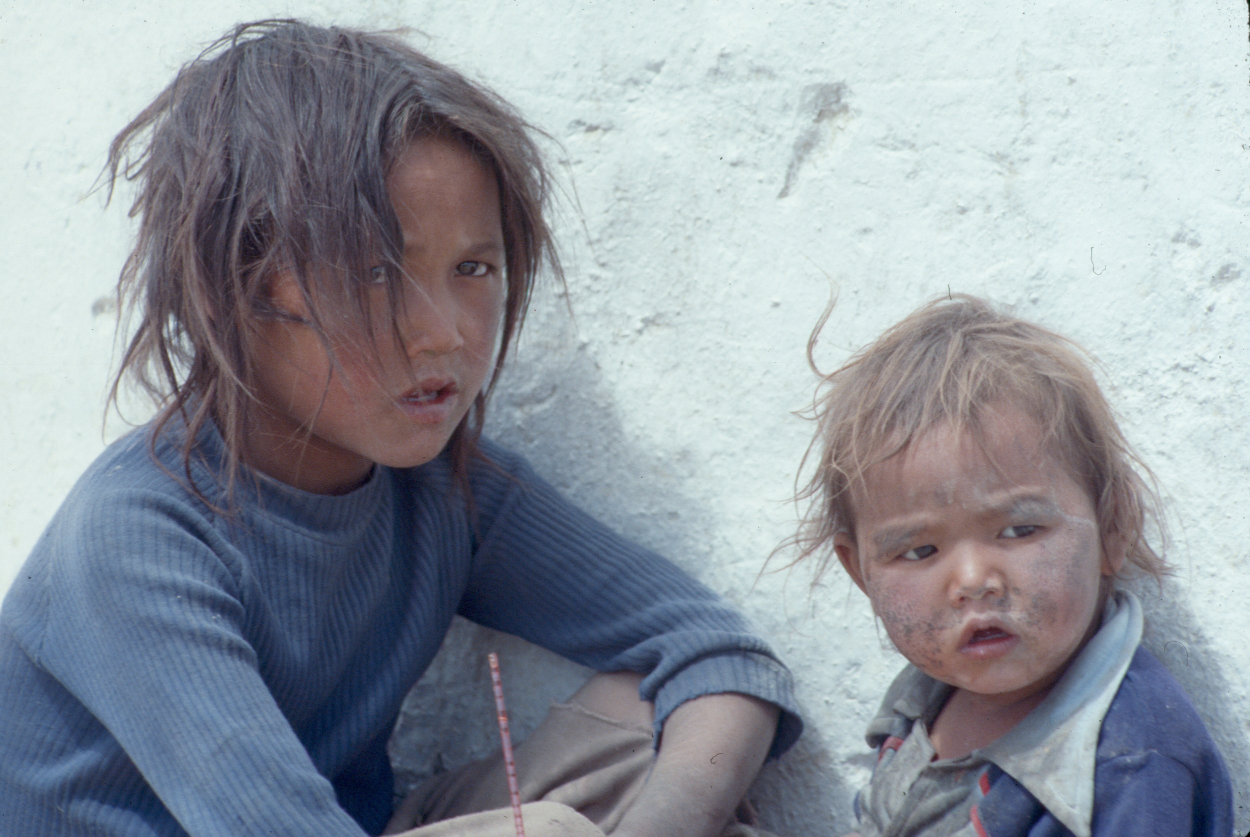 #33. Siblings in Srinagar. Photo credit: Bryan Spykerman. Used by permission.