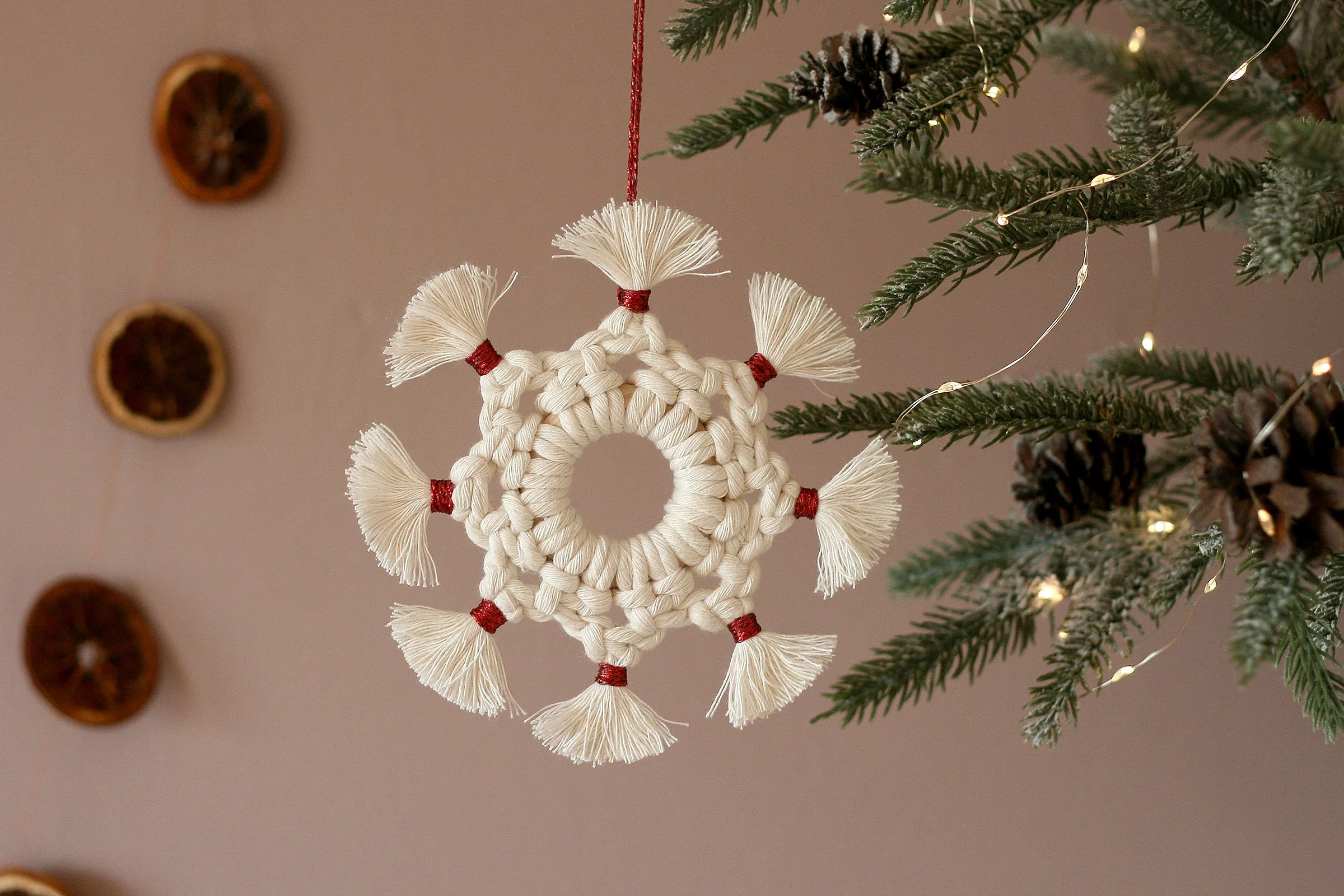 Snowflake_Christmas_Decor_Red_2.jpg