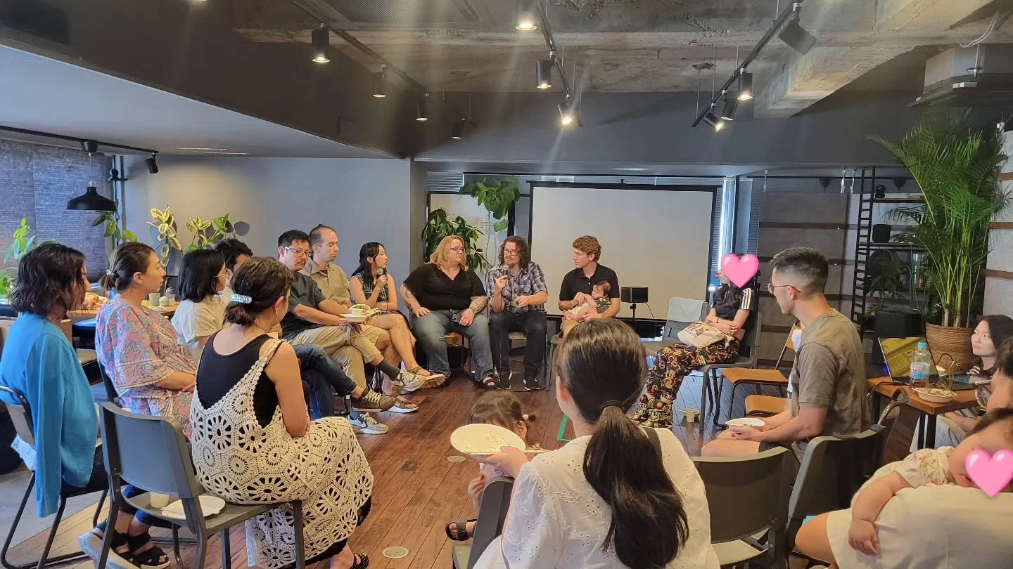 We had a great time with @yokohamainternationalchurch pastors!
We were so encouraged!!
Thank you for coming ✨

先週は横浜インターナショナルチャーチの牧師さんファミリーが来てくれました！
めっちゃ励まされた～✨
パウロのように他教会を愛して励ましてくれて本当に感謝です！

#internationalcommunity 
#internationalchurchinjapan 
#int