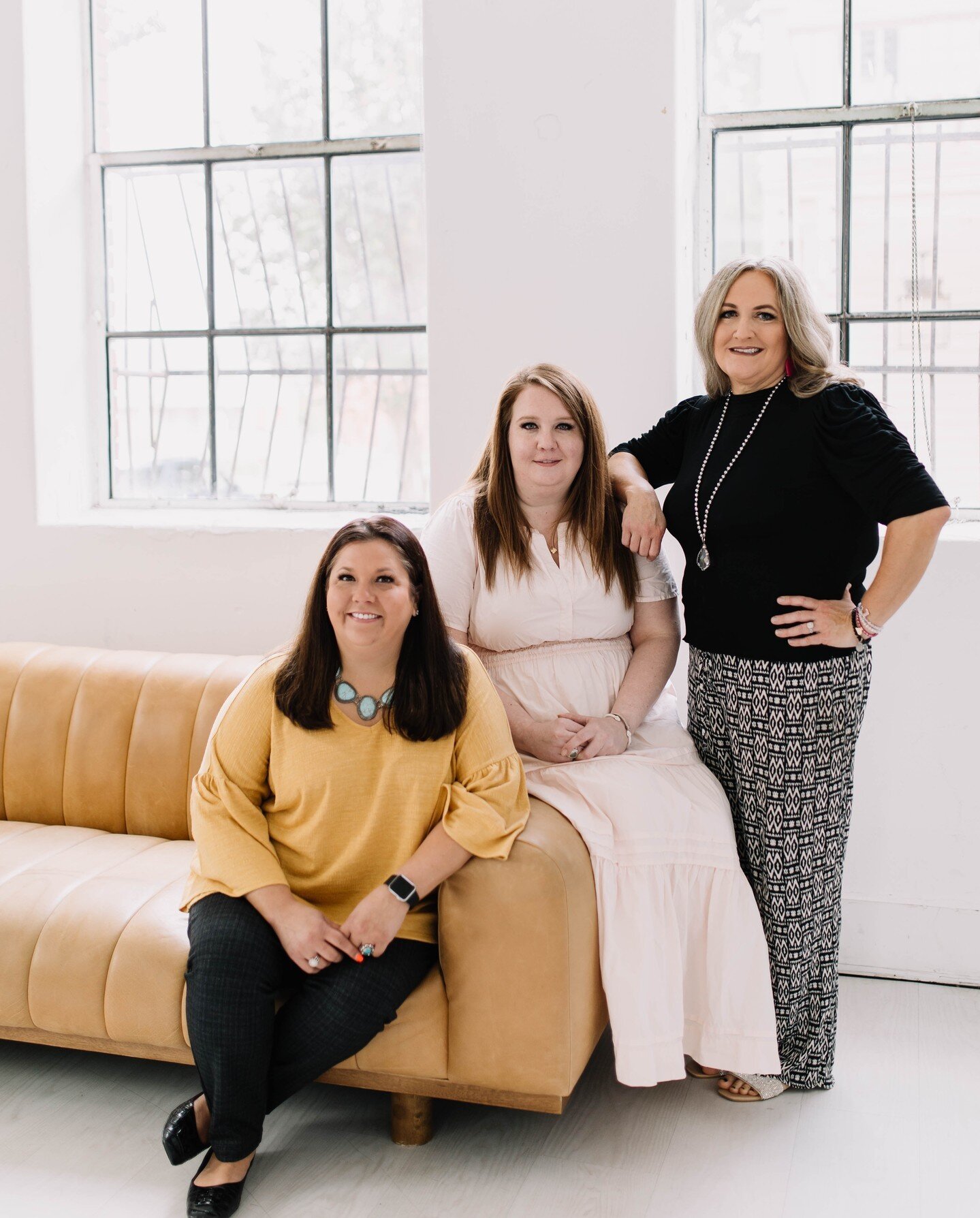 Your dream house deserves a dream closing team 💪

If you own a home, you probably remember how impersonal, confusing and rushed the closing process was.

Kim, Kat, and Amanda create a better experience for clients while handling the legal aspects of
