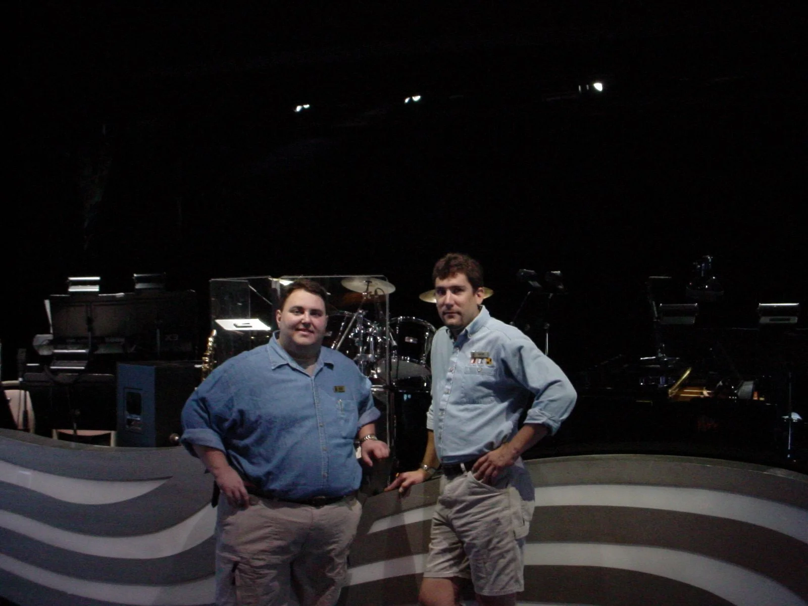 CMS 2001 Statendam Cool Chris & Magic Mike Graham.JPG