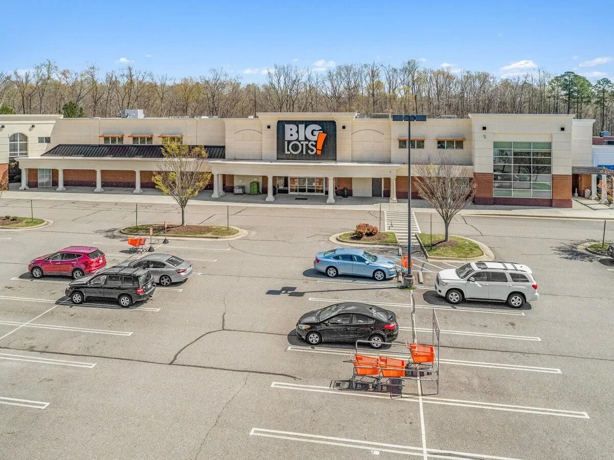 A comprehensive approach to managing Real Estate