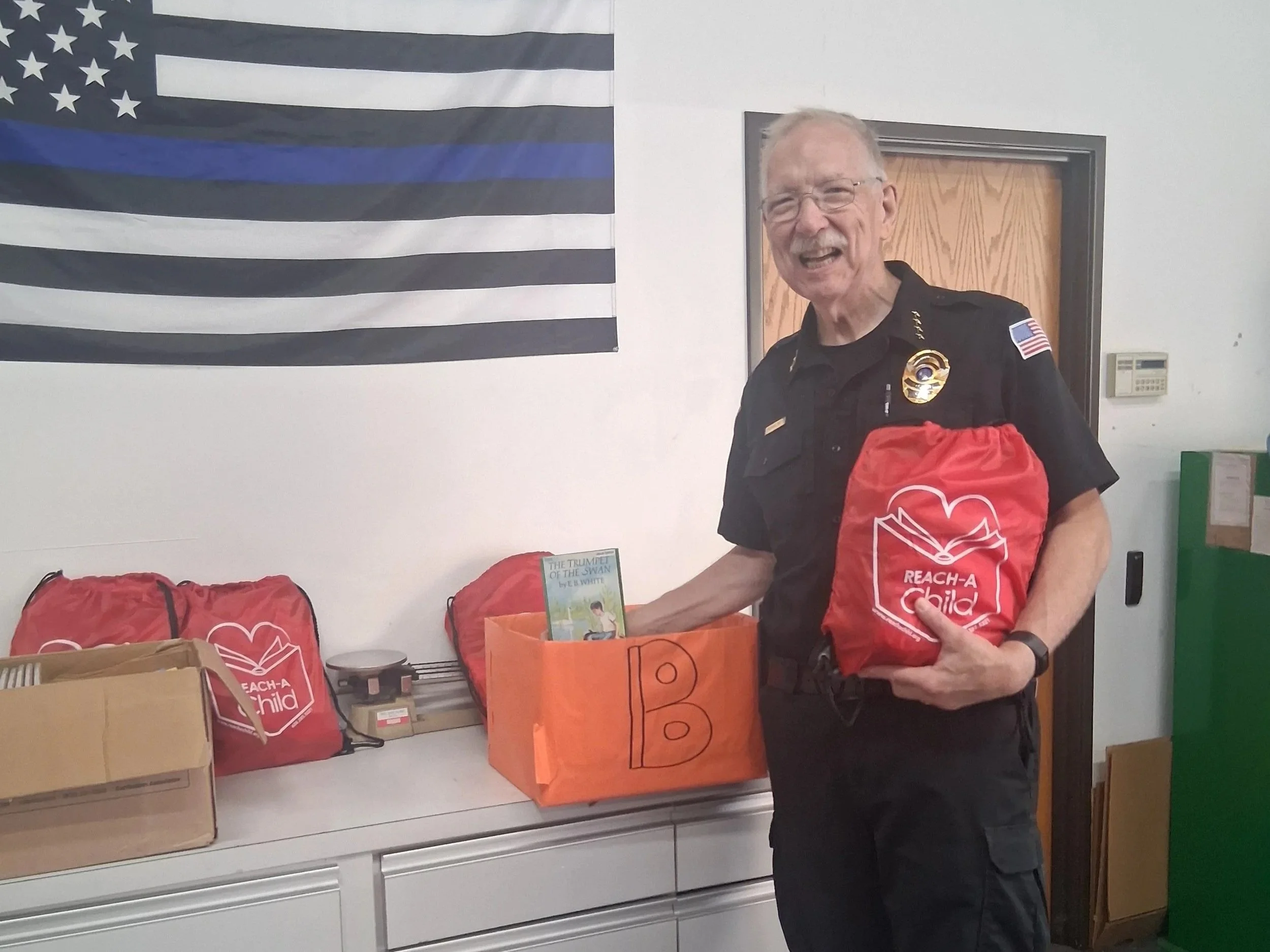 REACH-A-Child provides refill bags and dozens of books to the Edgerton Police&nbsp;Department