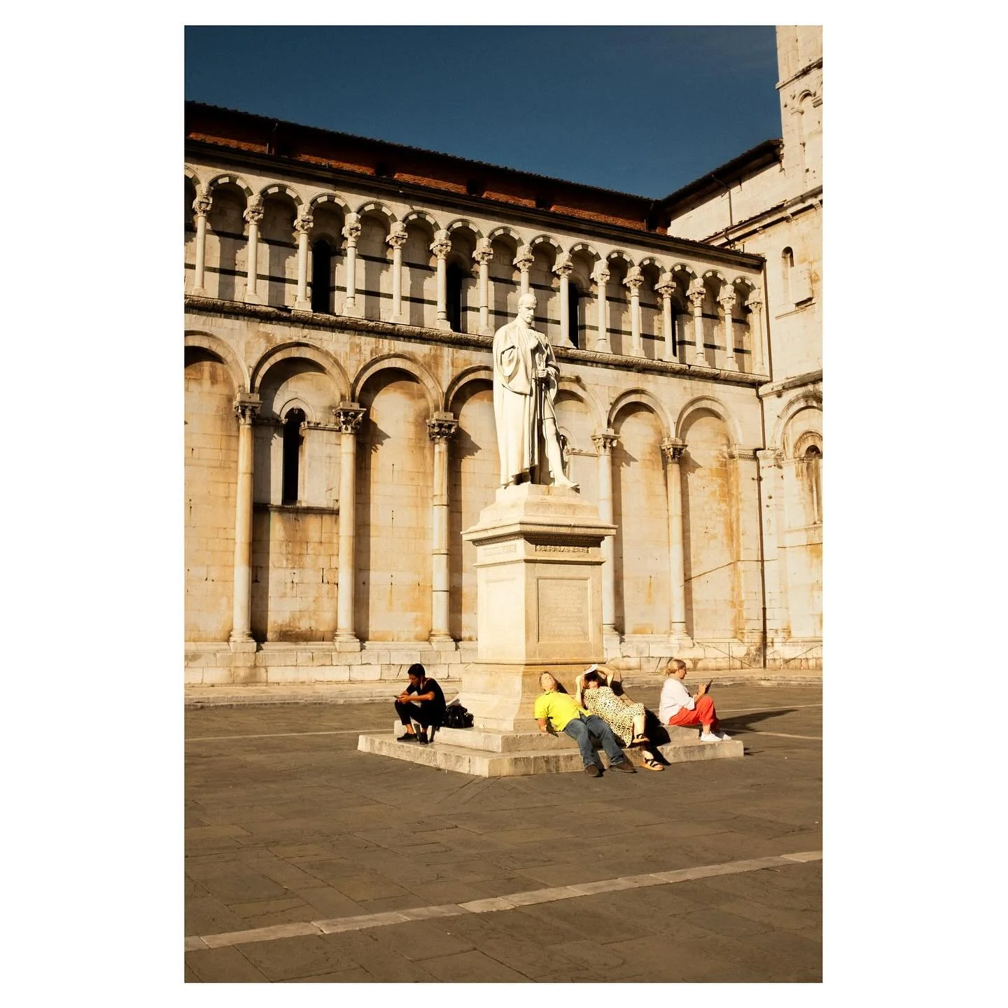 📍 Lucca, Tuscany 
&mdash;
#street_unseen&nbsp;#shinyhappystreet&nbsp;#worldviewmag&nbsp;#fujifeed&nbsp;#bnw_demand&nbsp;#lensculturestreets&nbsp;#fivesixmag&nbsp;#progressivestreet&nbsp;#eyeshotmag&nbsp;#everybodystreet&nbsp;#nowherediary&nbsp;#make