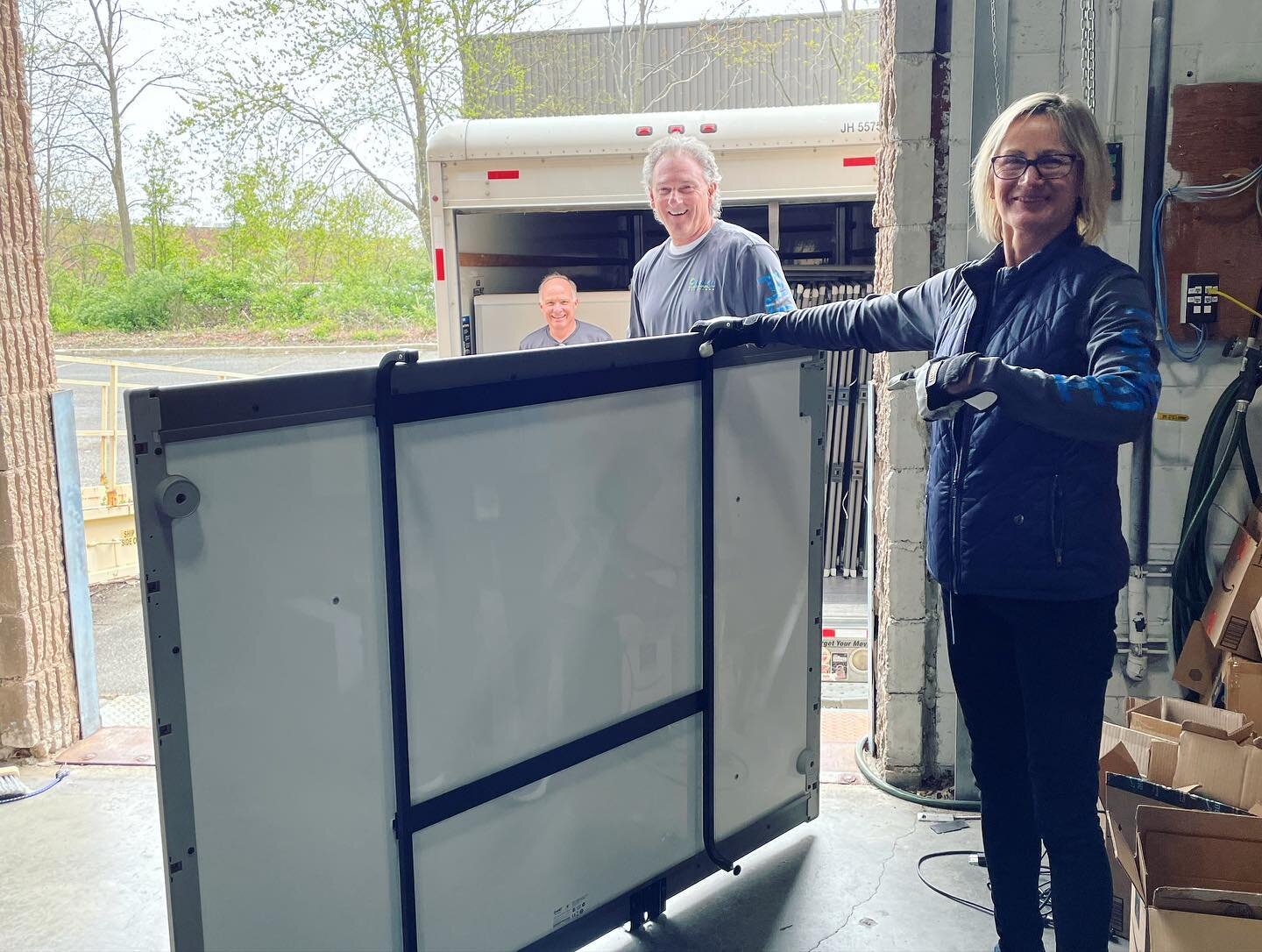 ⭐️ These recycling stars are getting an A+ and so are the Long Island school districts who chose to recycle their old electronics with Pupfish! With cybercrime on the rise, Pupfish&rsquo;s NAID AAA Certified data destruction methods keep your student