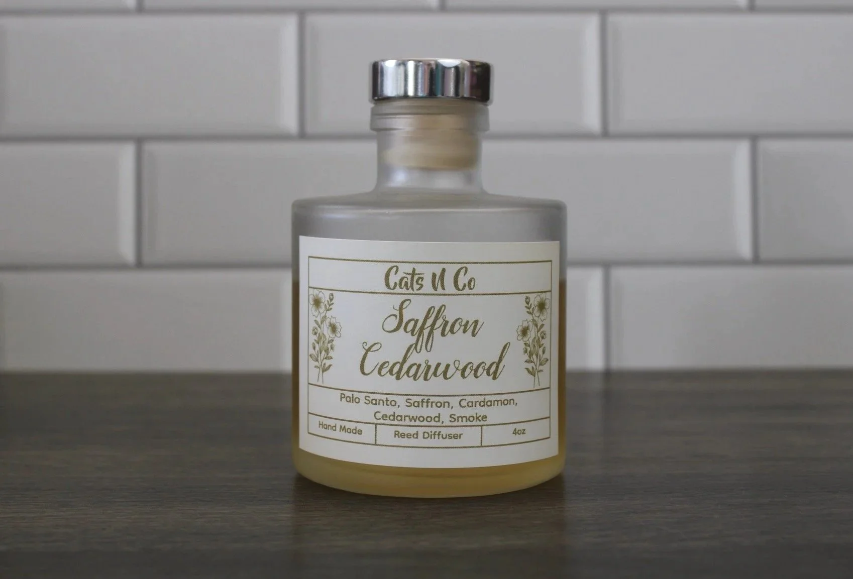 Saffron Cedarwood scented reed diffuser