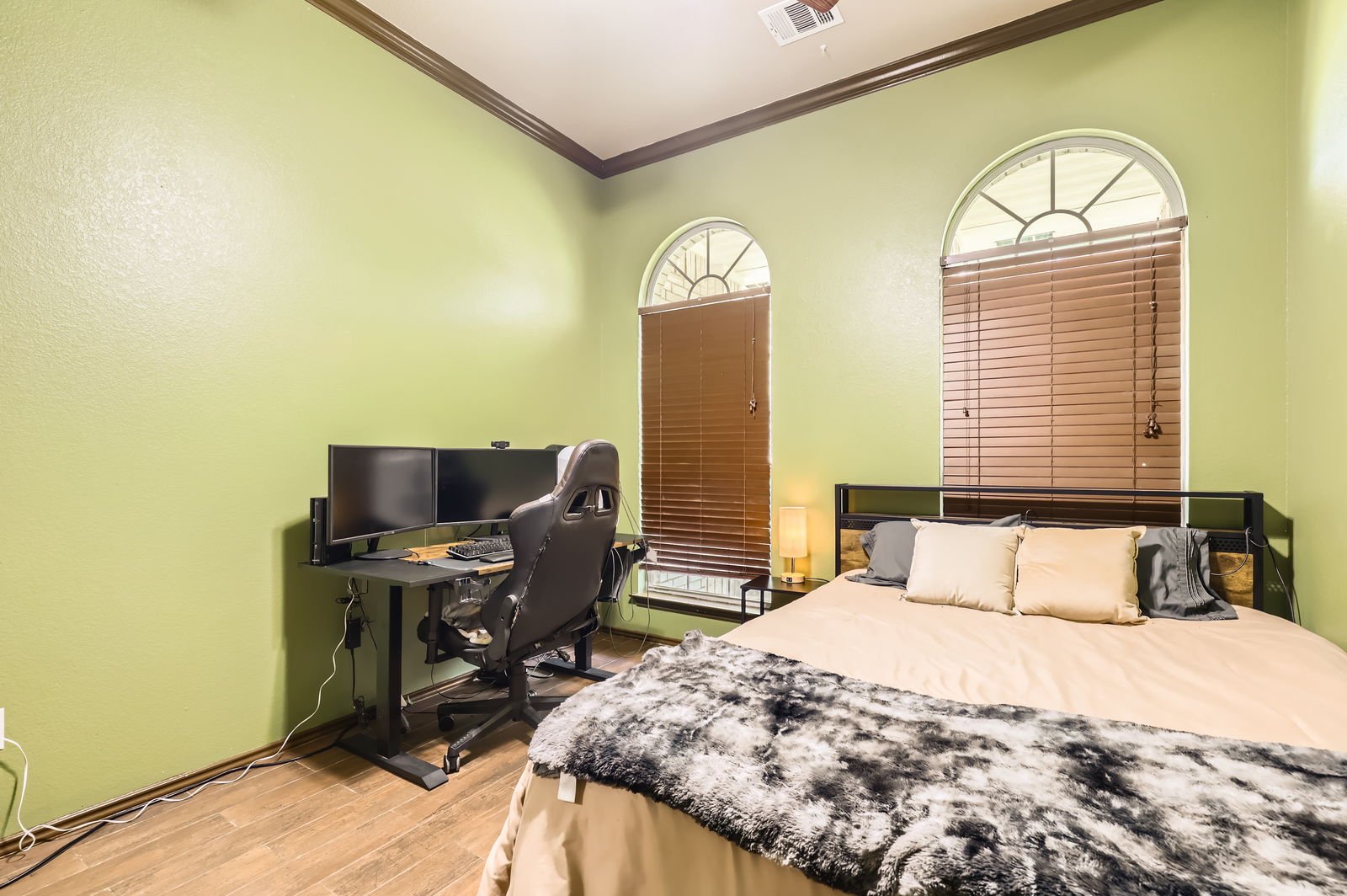 803 Hank Aaron Ln 2315 - Web Quality - 024 - 25 Bedroom.jpg