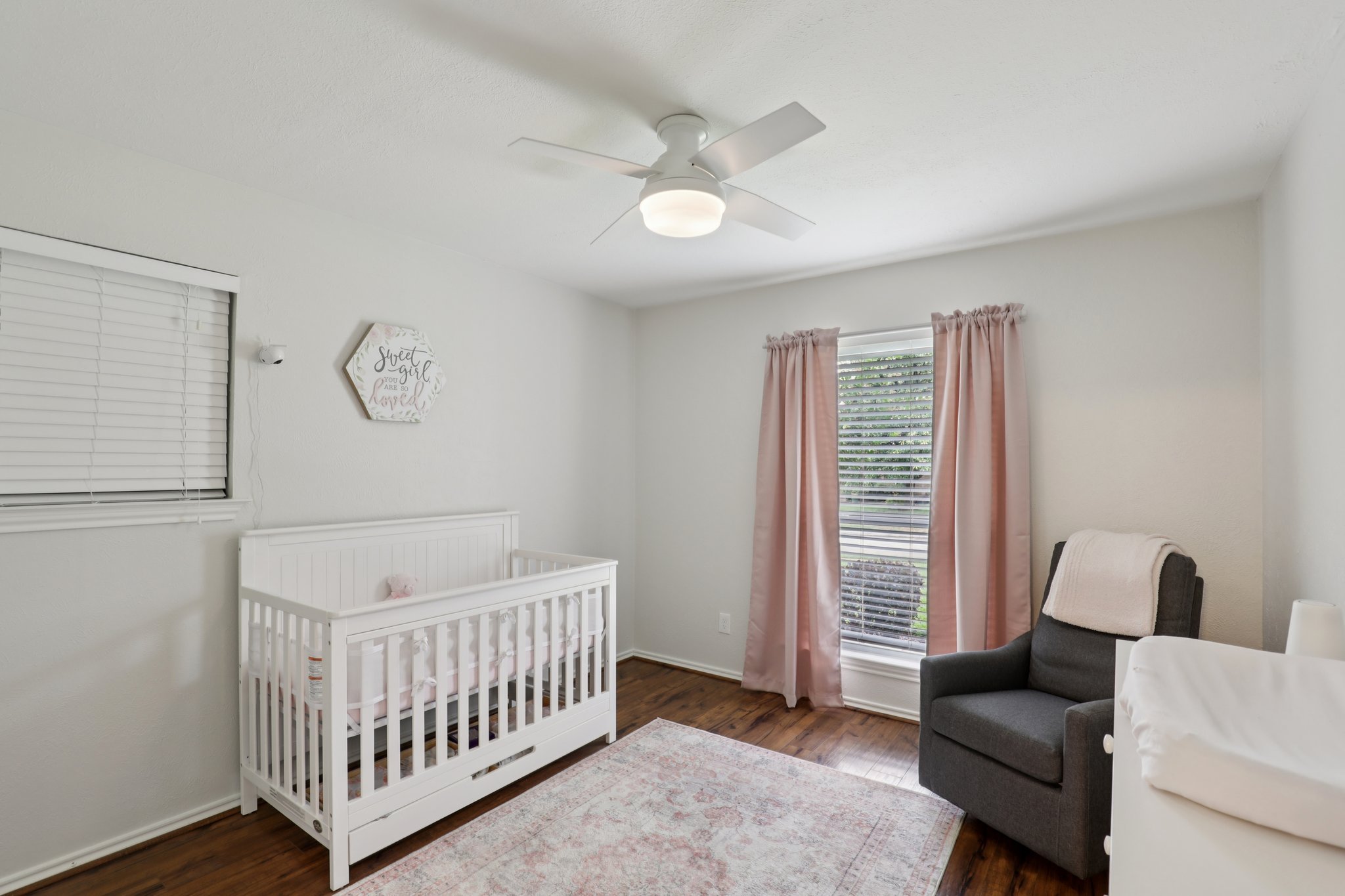 21-web-or-mls-Westlake Dr-1206-019.jpg