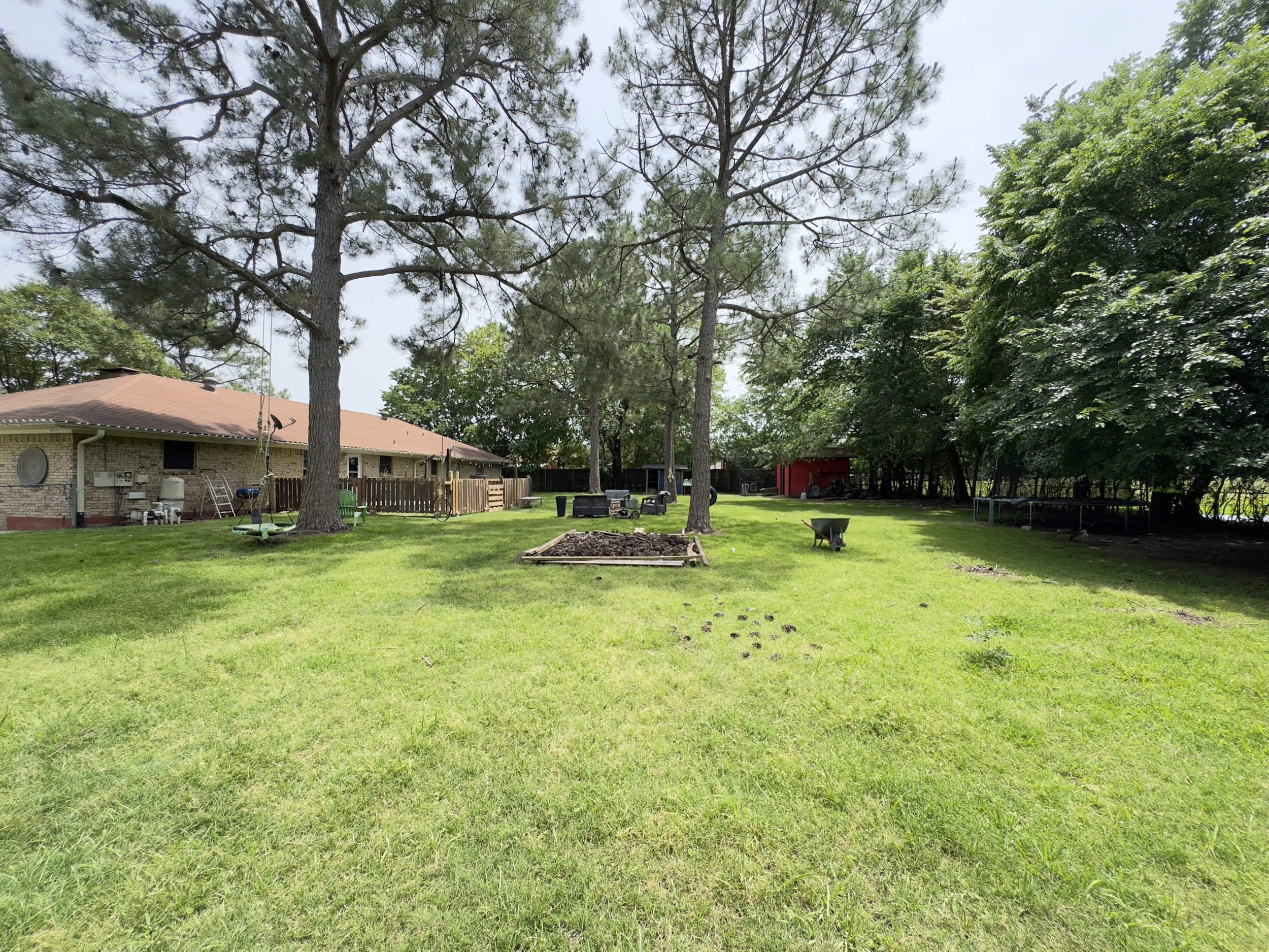 Copy of 20- Center back yard .jpeg