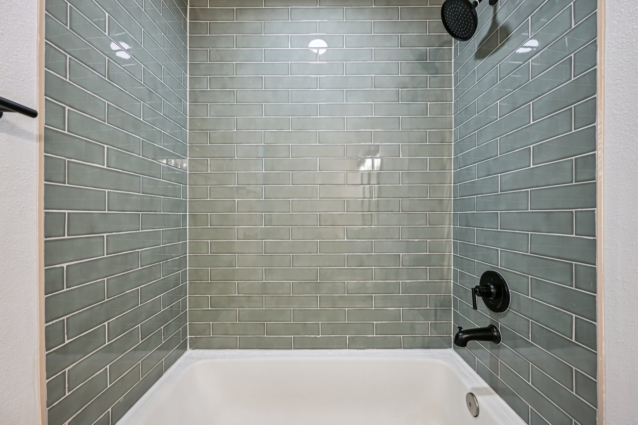 21-web-or-mls-Ingalls Ct-S0108-021.jpg