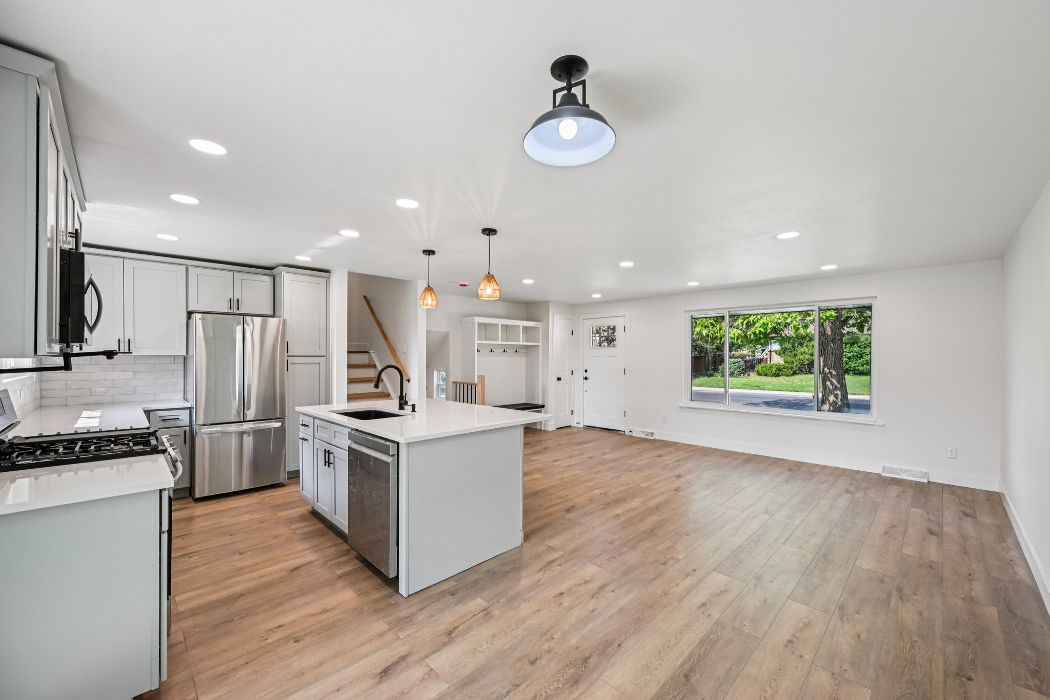 12-web-or-mls-Ingalls Ct-S0108-012.jpg