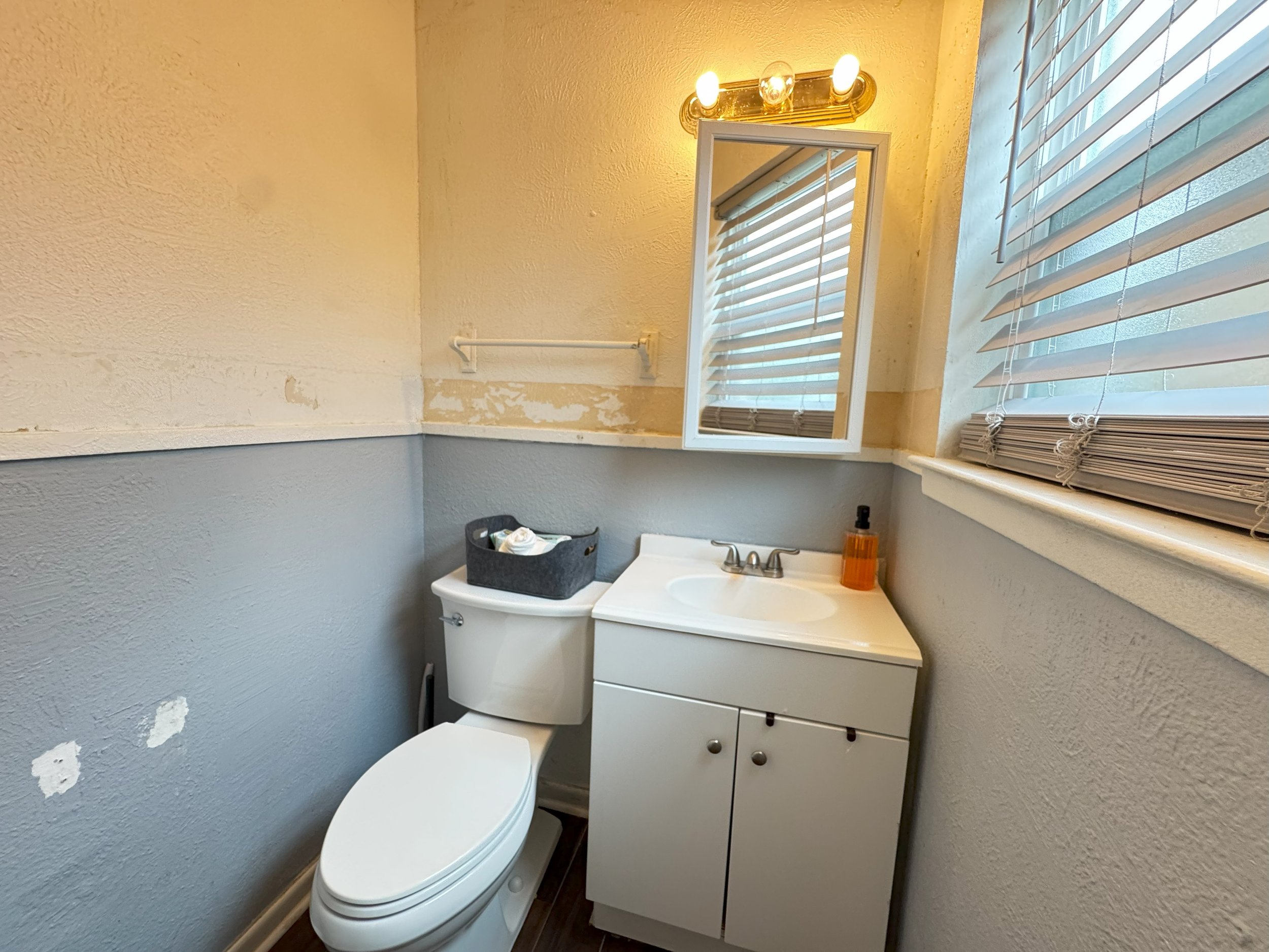 9. Half Bath.jpeg