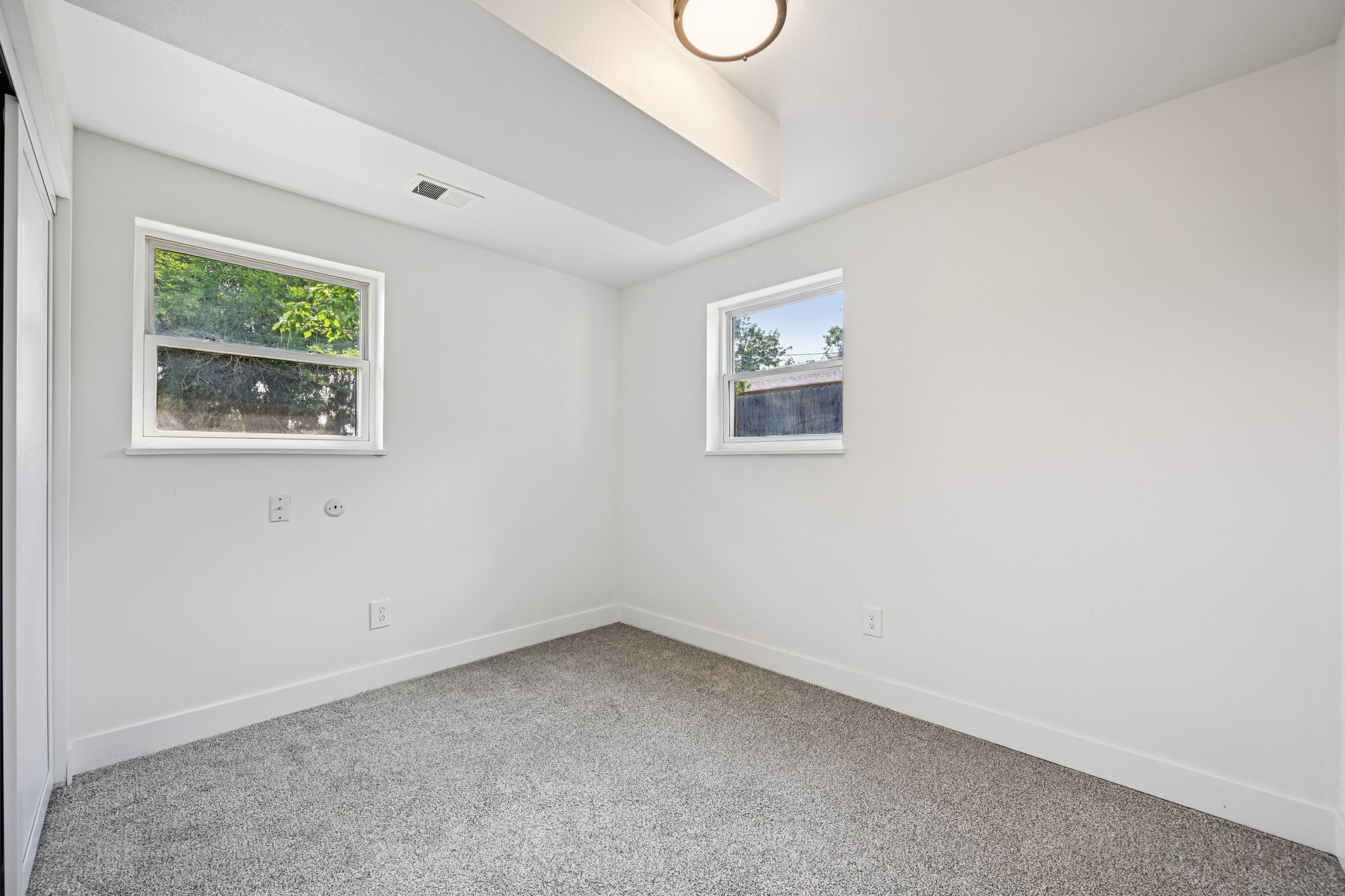 40-web-or-mls-Ingalls Ct-S0108-040.jpg