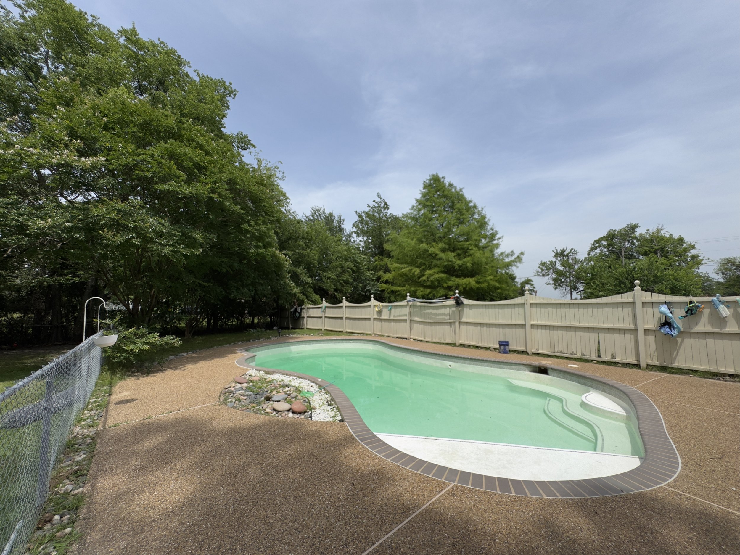 Copy of 19- Pool .jpeg