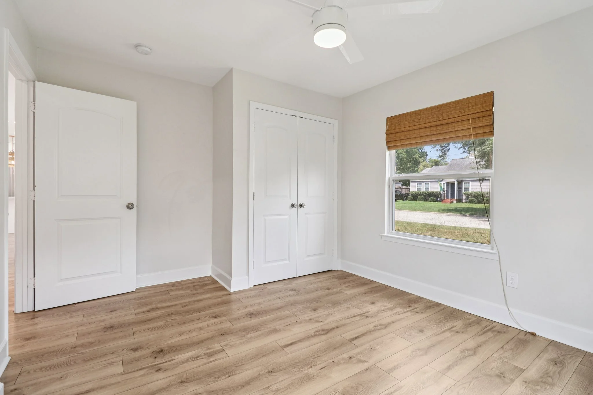 20-web-or-mls-Avenue Of Oaks St-S0409-020.jpg