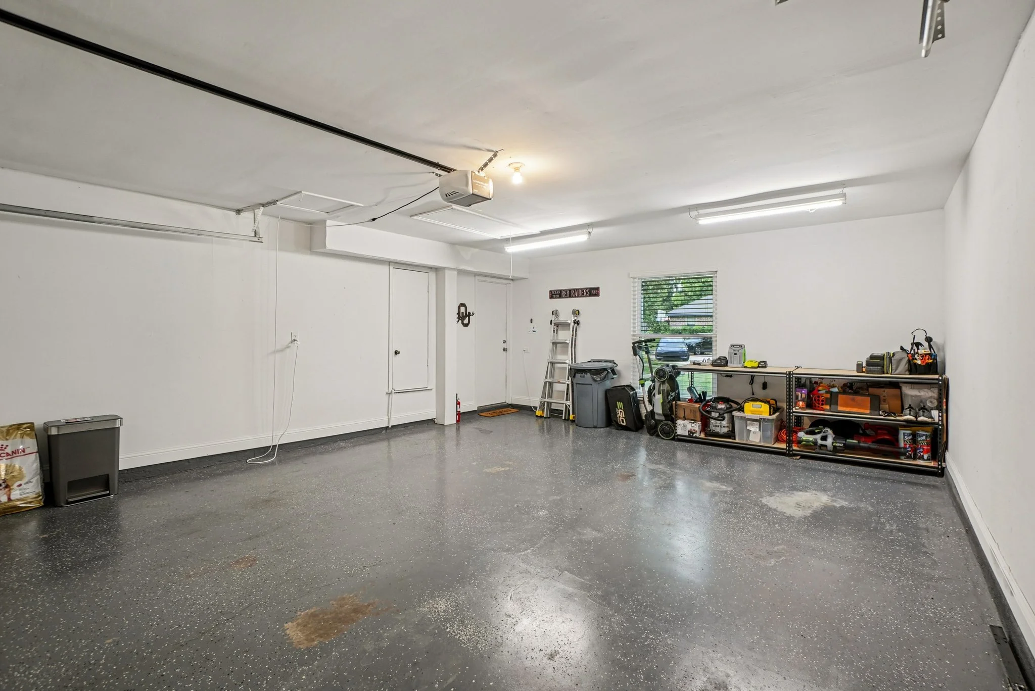 46-web-or-mls-Roxton Ct-S2410-046.jpg