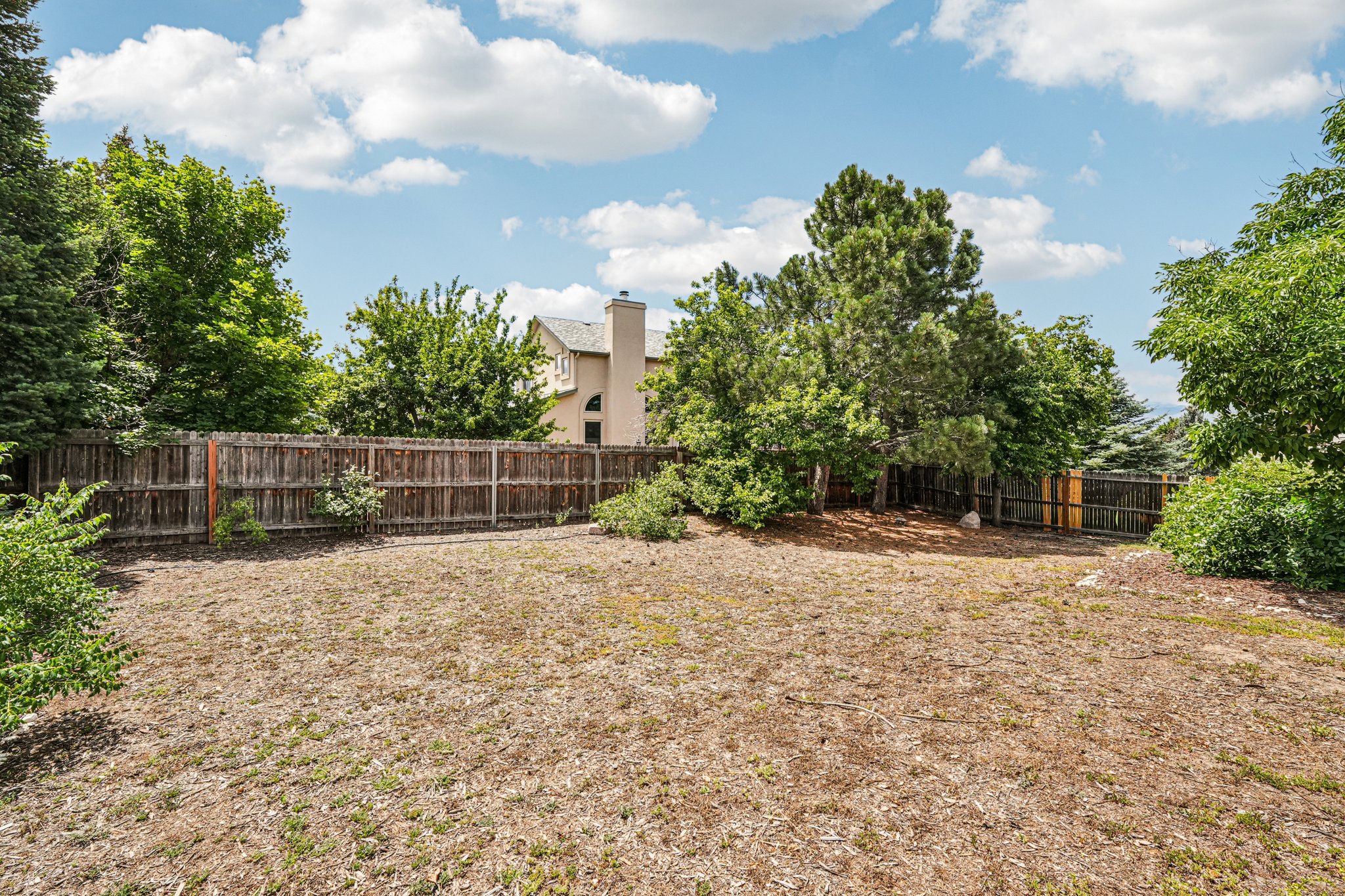54-web-or-mls-Wimbleton Ct-S2407-054.jpg
