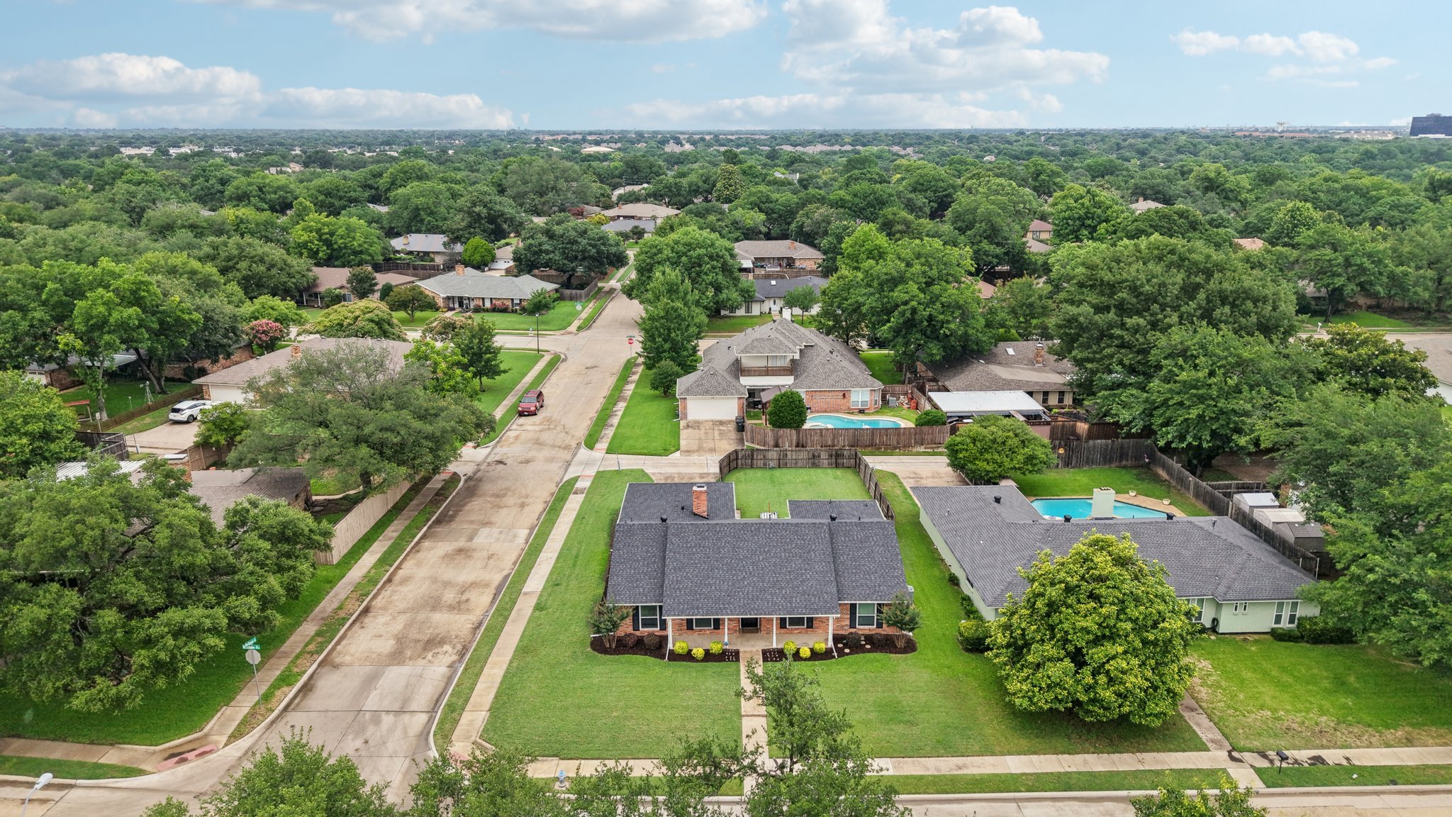 41-web-or-mls-Westlake Dr-1206-039.jpg