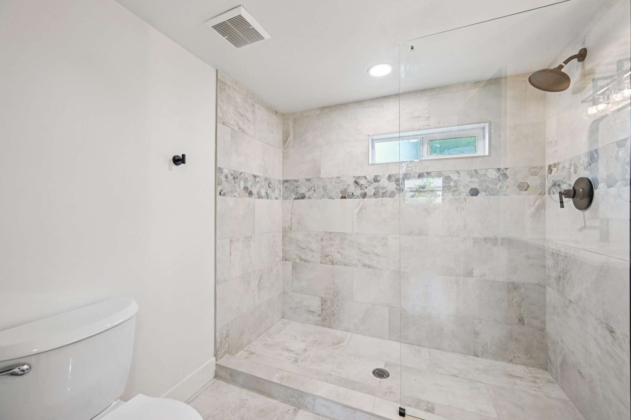 36-web-or-mls-Ingalls Ct-S0108-036.jpg
