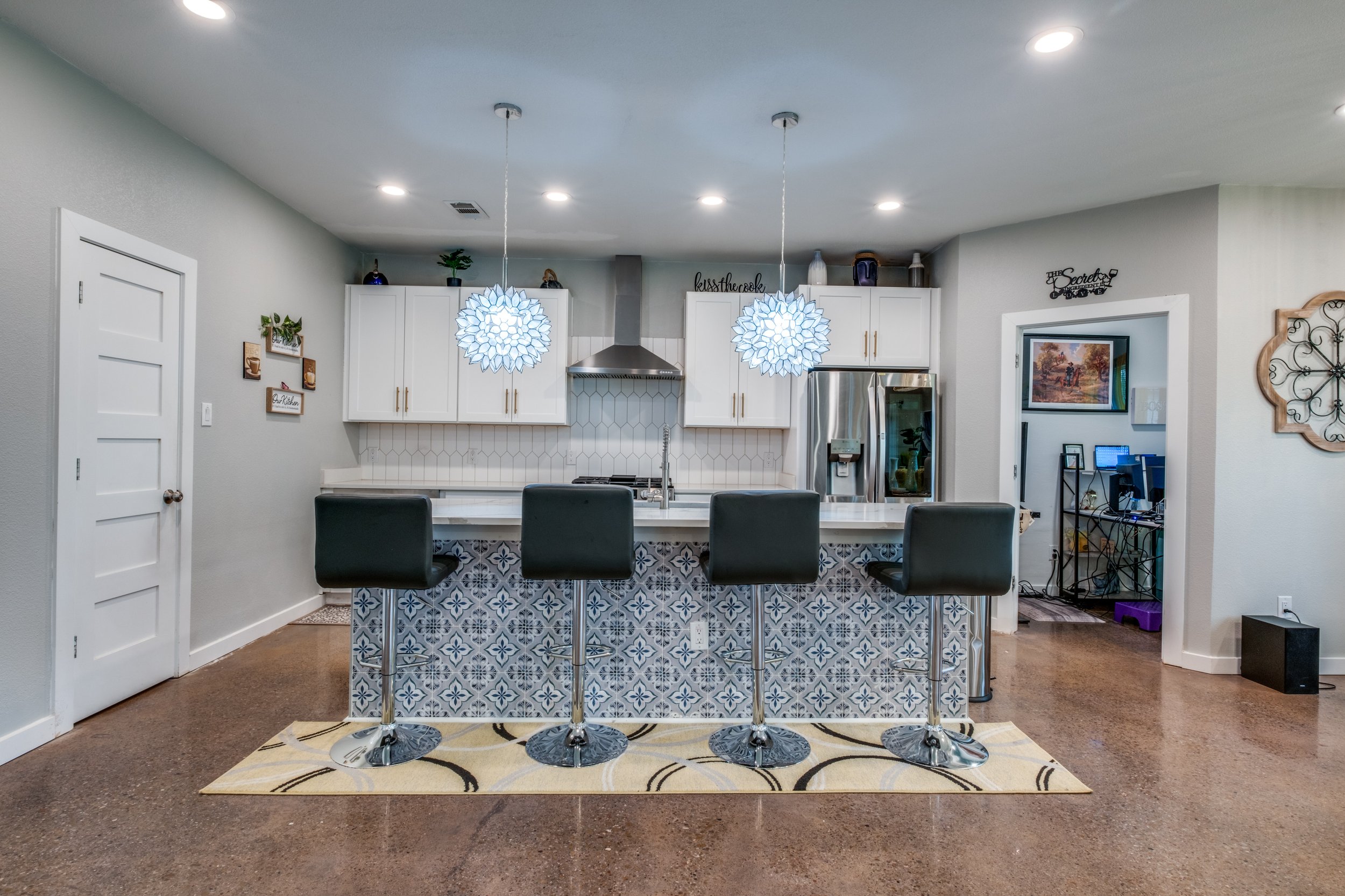 1339-hendricks-ave-dallas-tx-75216-High-Res-10.jpg