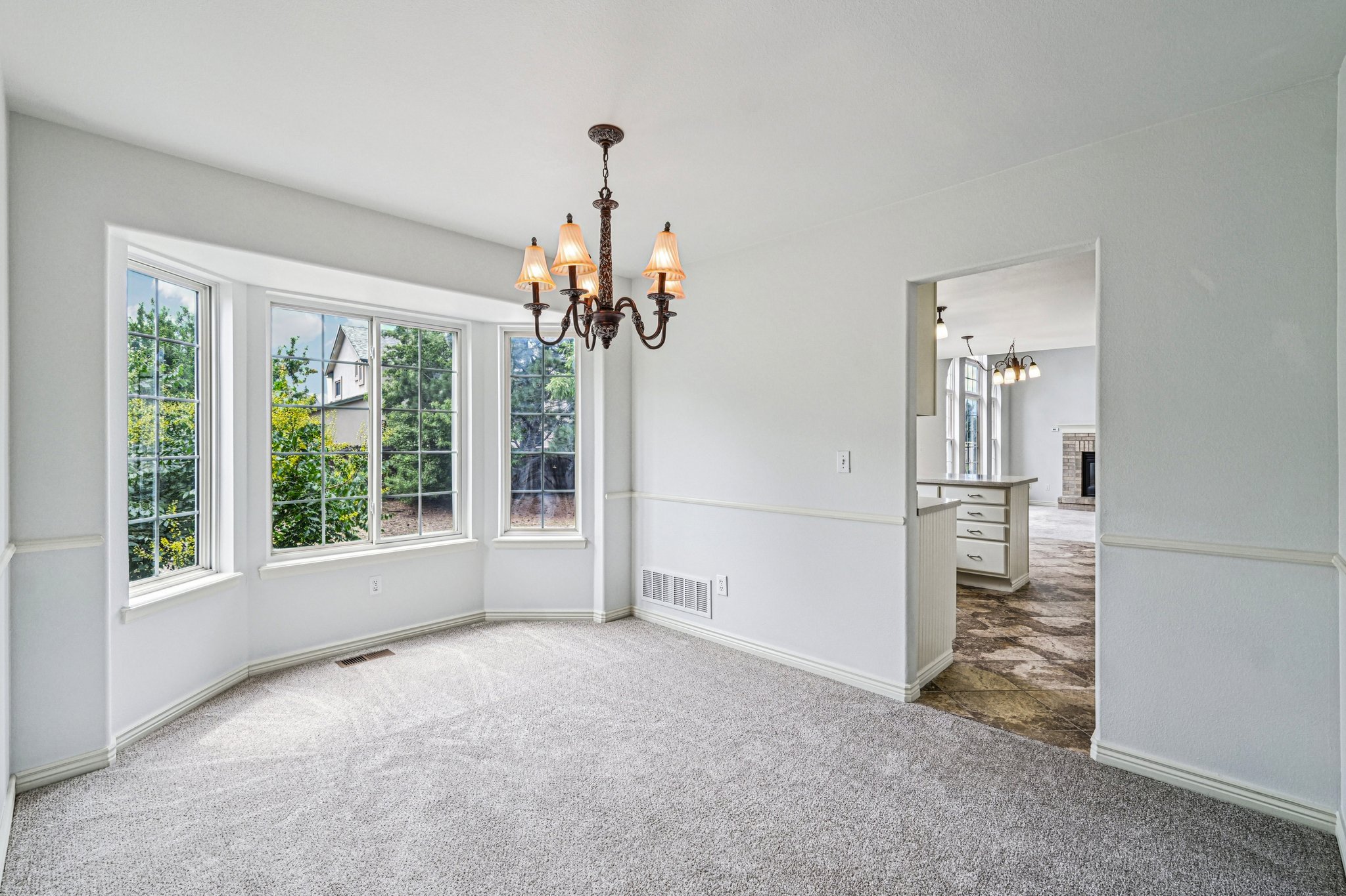 19-web-or-mls-Wimbleton Ct-S2407-019.jpg