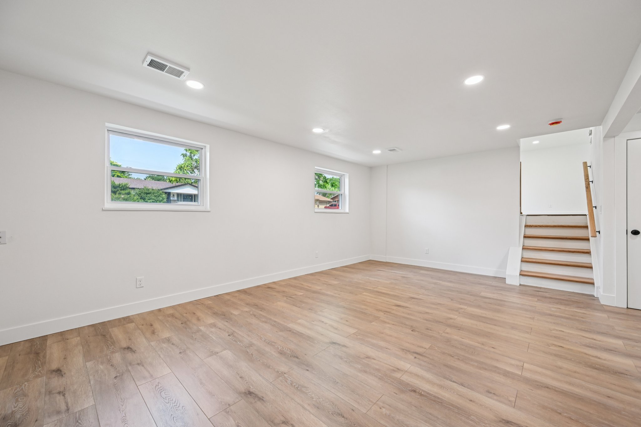 35-web-or-mls-Ingalls Ct-S0108-035.jpg