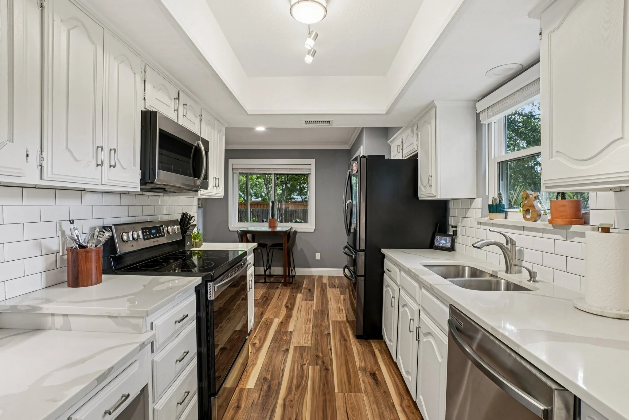 15-web-or-mls-Roxton Ct-S2410-015.jpg