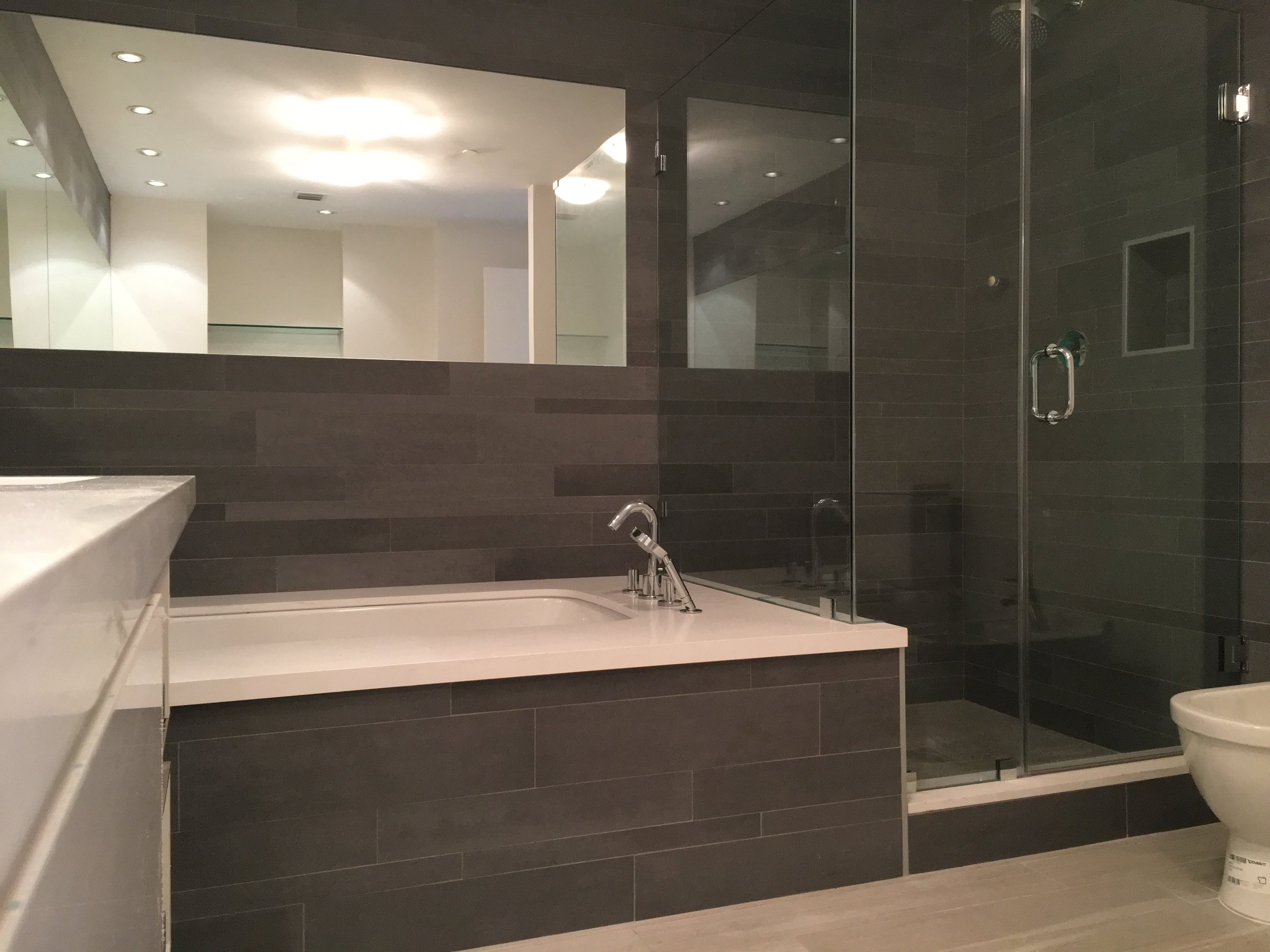 MASTER BATH DETAIL FINISHED.JPG