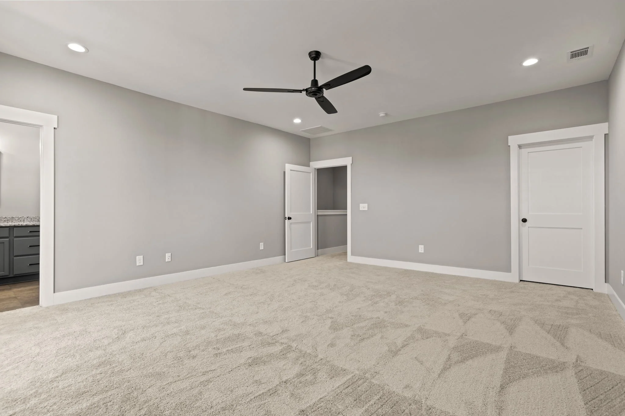 13-web-or-mls-squirespointtownhomes-13.jpg