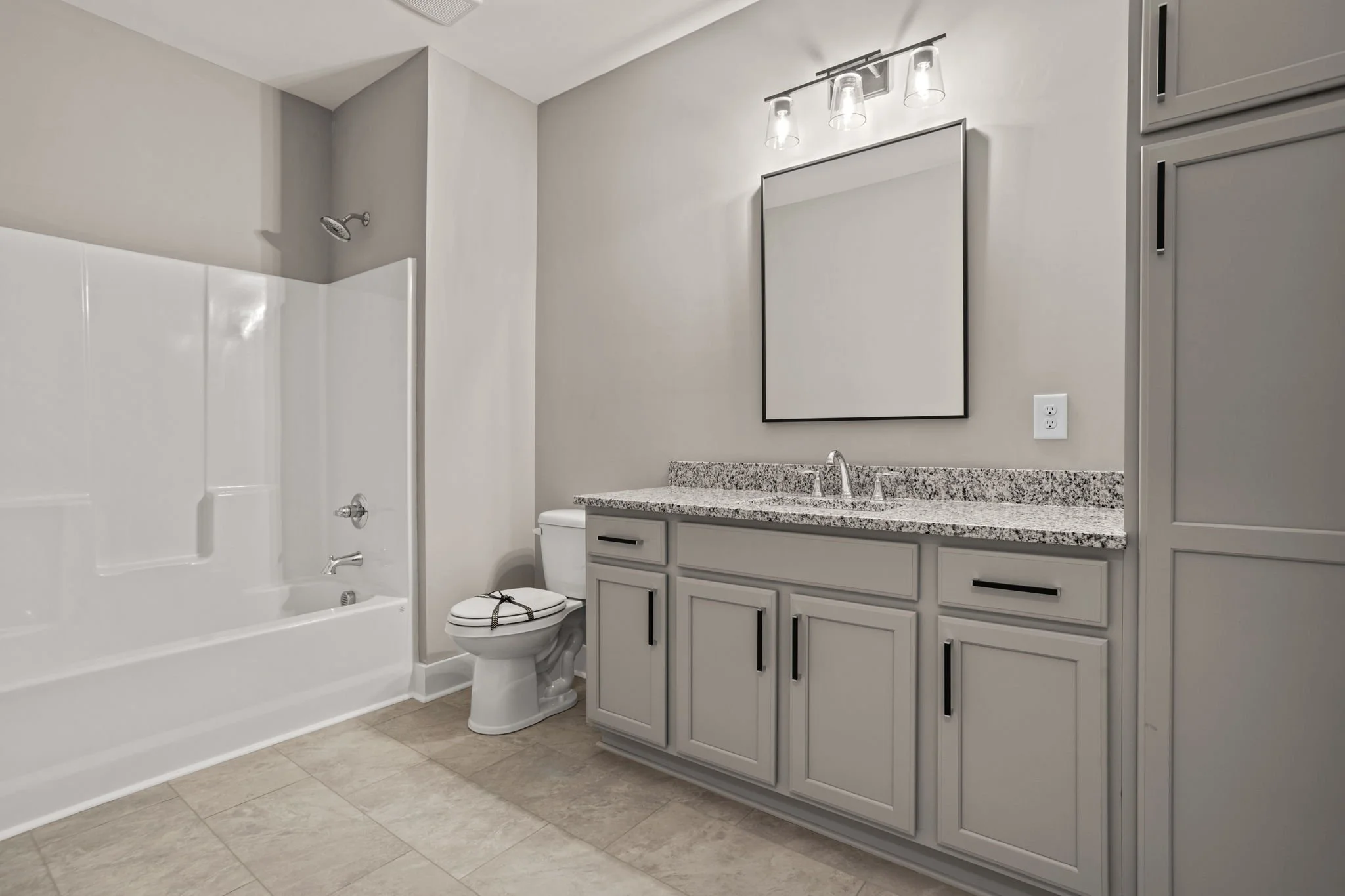 17-web-or-mls-squirespointtownhomes-17.jpg