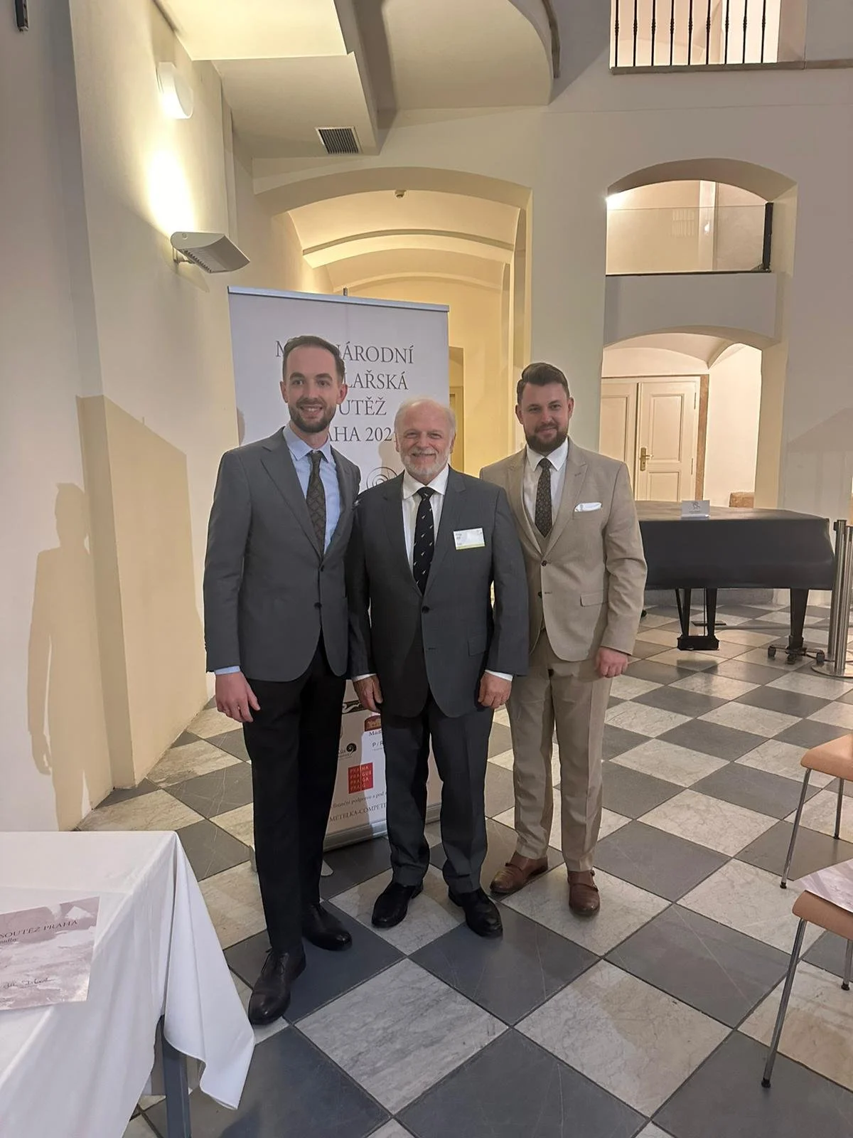 A I And The International Violin Making Competition Prague Alf a-i-and-the-international-violin-making-competition-prague-alf
