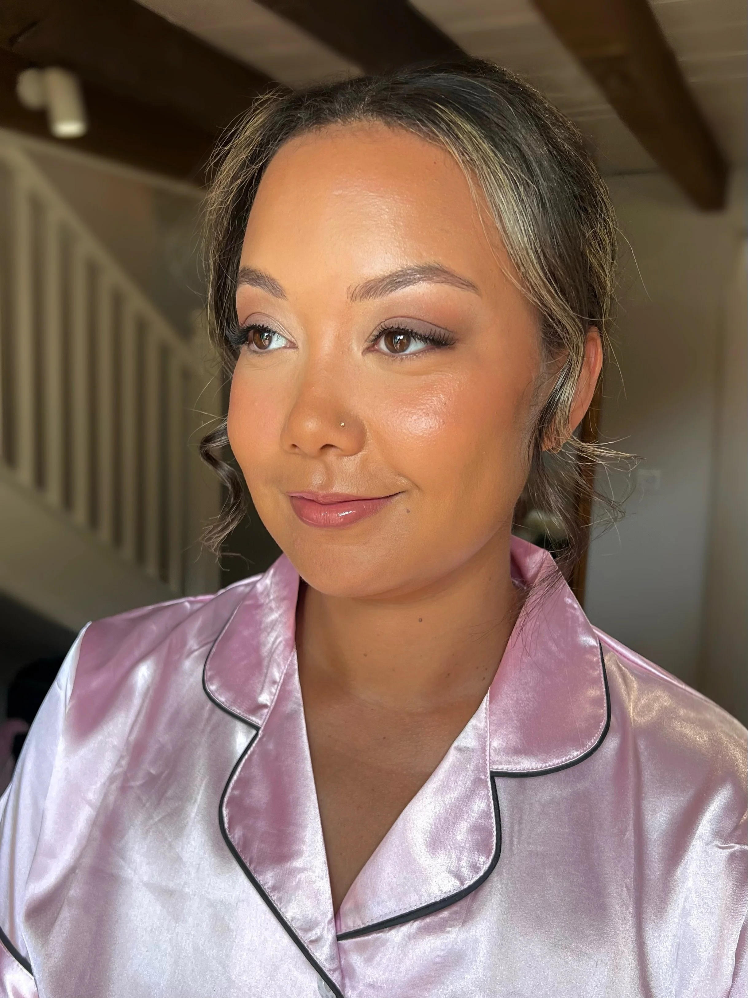 There&rsquo;s been SO many gorgeous bridesmaid makeups already this year 🥹 so many I am DYING to post but I currently have content overwhelm ✨🧚🏼🙂 anyone else???

One of Kathryn&rsquo;s stunning bridesmaids Elise - requested a natural glowy pink g